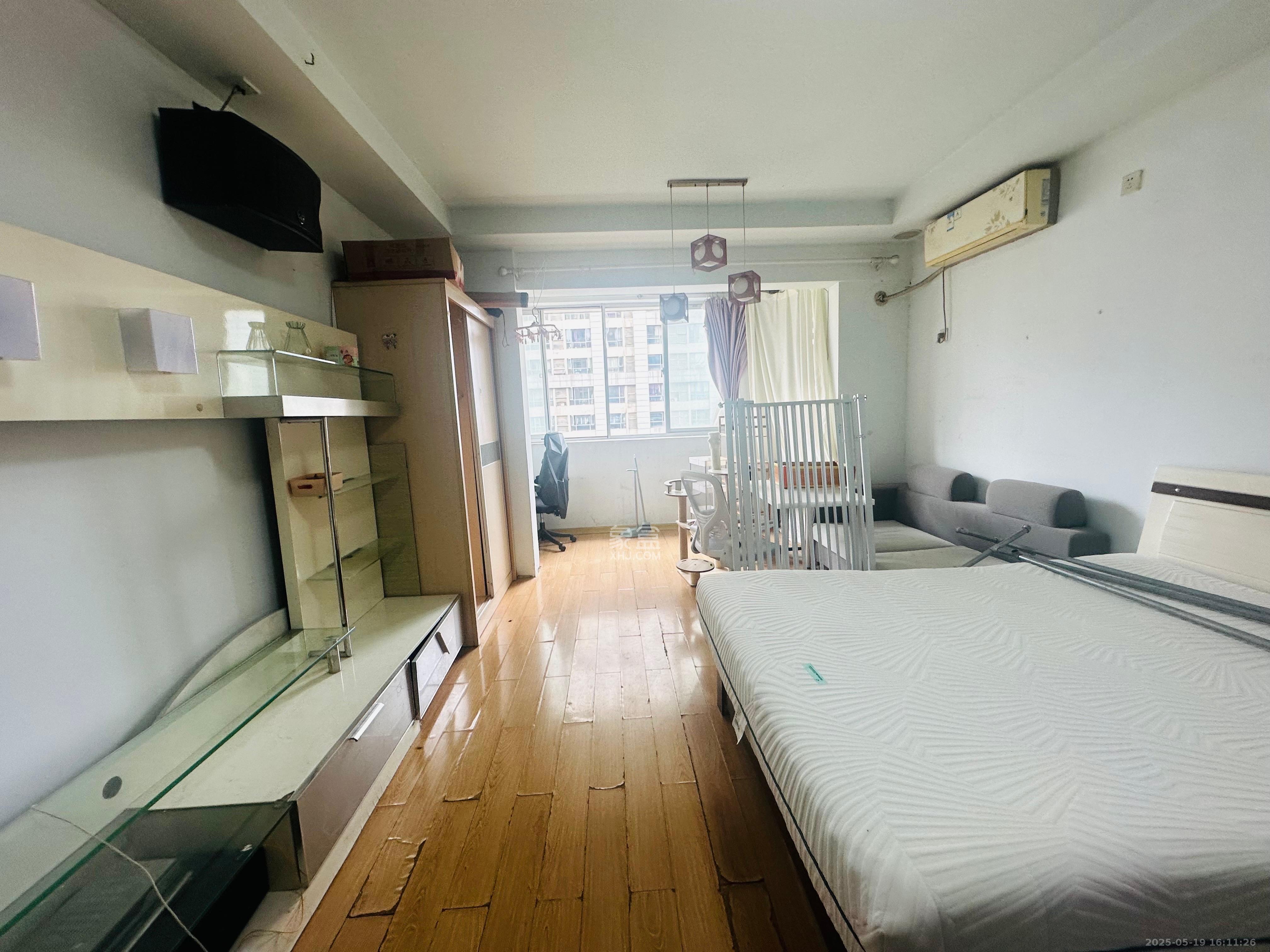 上河国际F座 1室1厅1卫 1200.0元/月 上河国际F座 1室1厅1卫 1200.0元/月室内图