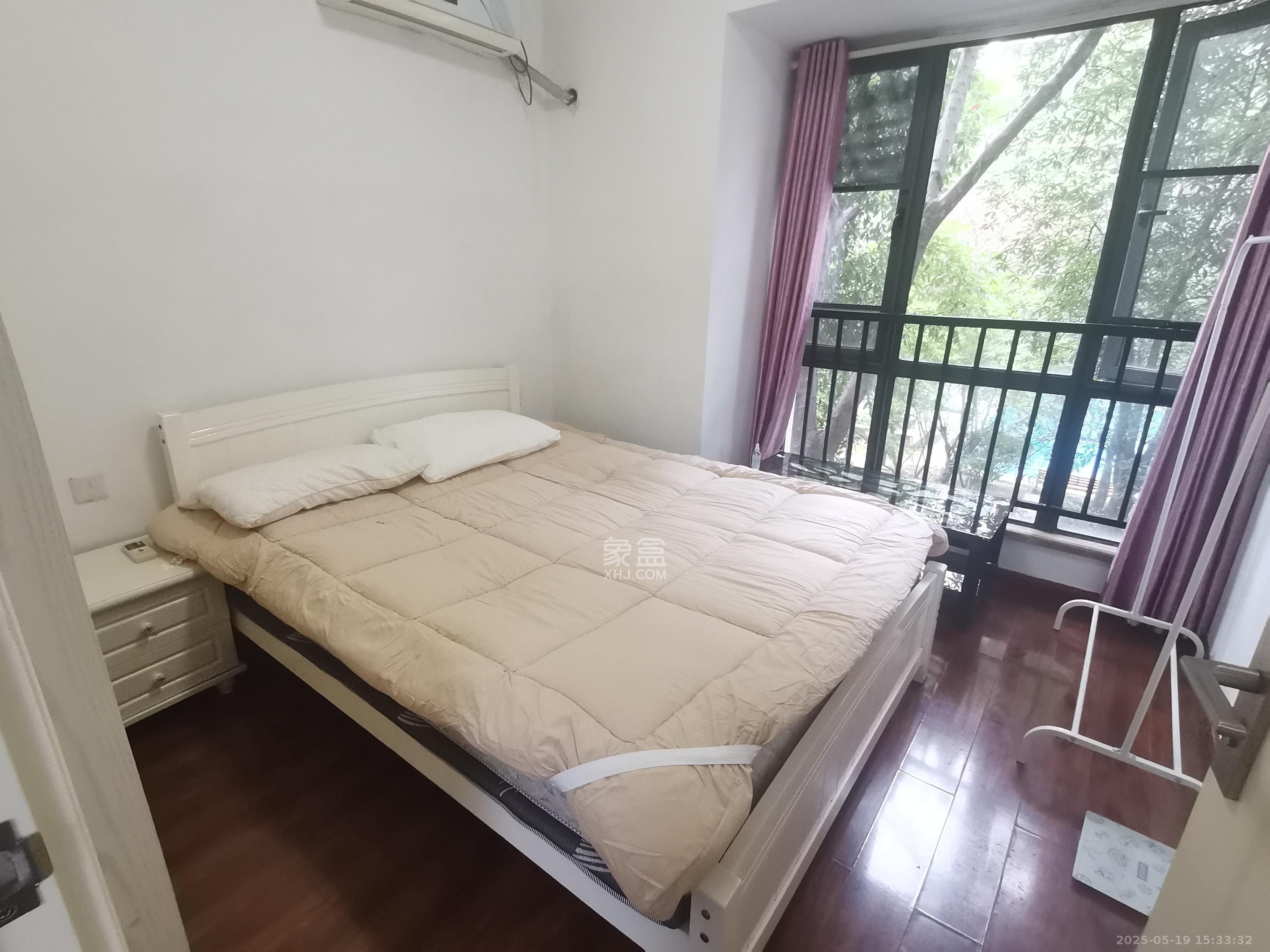 中建芙蓉工社  1室2厅1卫   1600.00元/月室内图