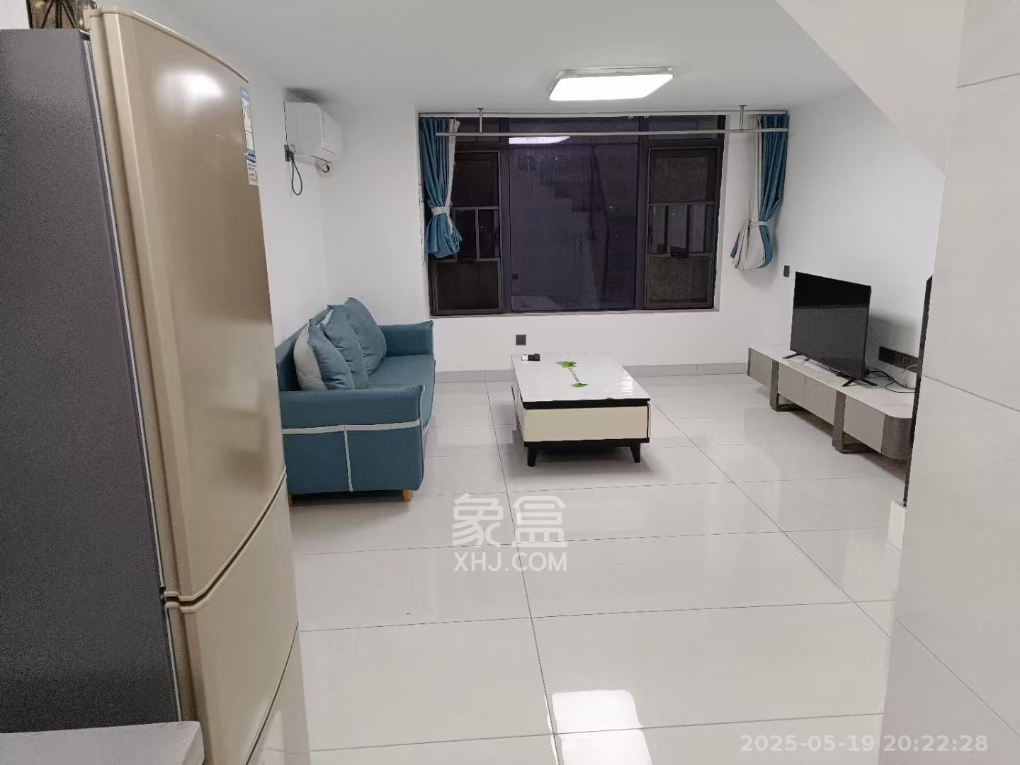 梅溪湖家居建材城  1室1厅1卫   1700.00元/月