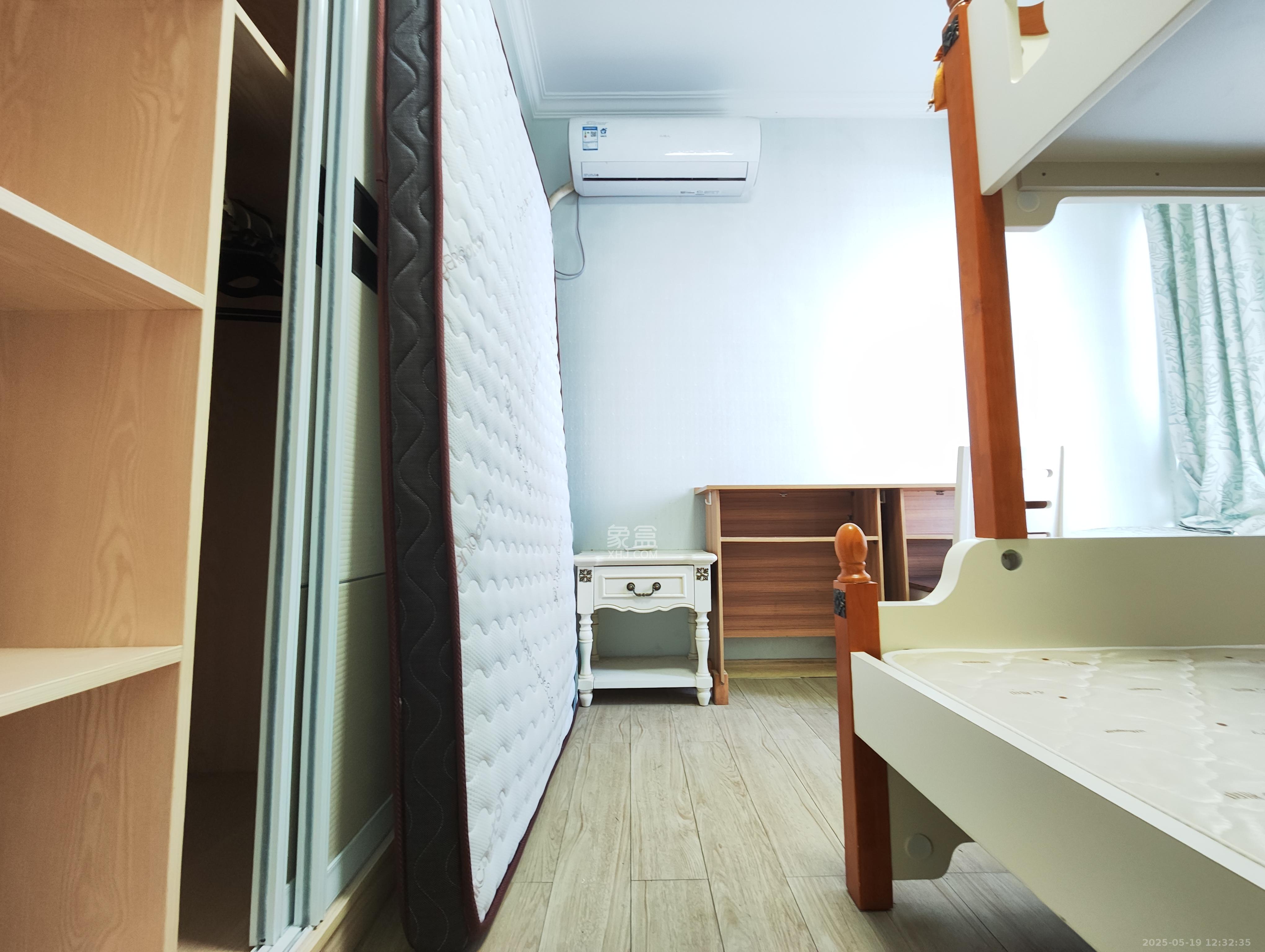 长房时代城 3室2厅1卫 2600.0元/月 长房时代城 3室2厅1卫 2600.0元/月室内图