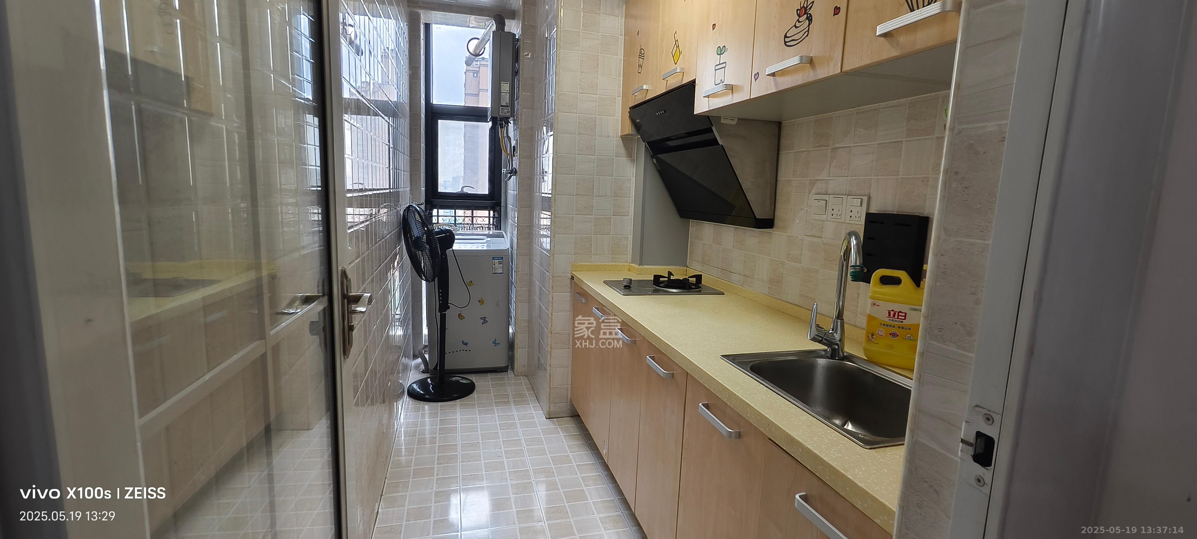 第六都(陆都小区) 1室1厅1卫 1800.0元/月 第六都(陆都小区) 1室1厅1卫 1800.0元/月室内图