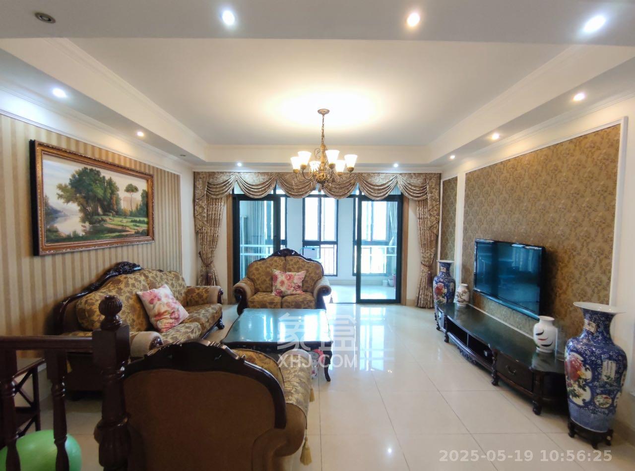 中隆国际御玺 4室2厅3卫 6000.0元/月 中隆国际御玺 4室2厅3卫 6000.0元/月室内图