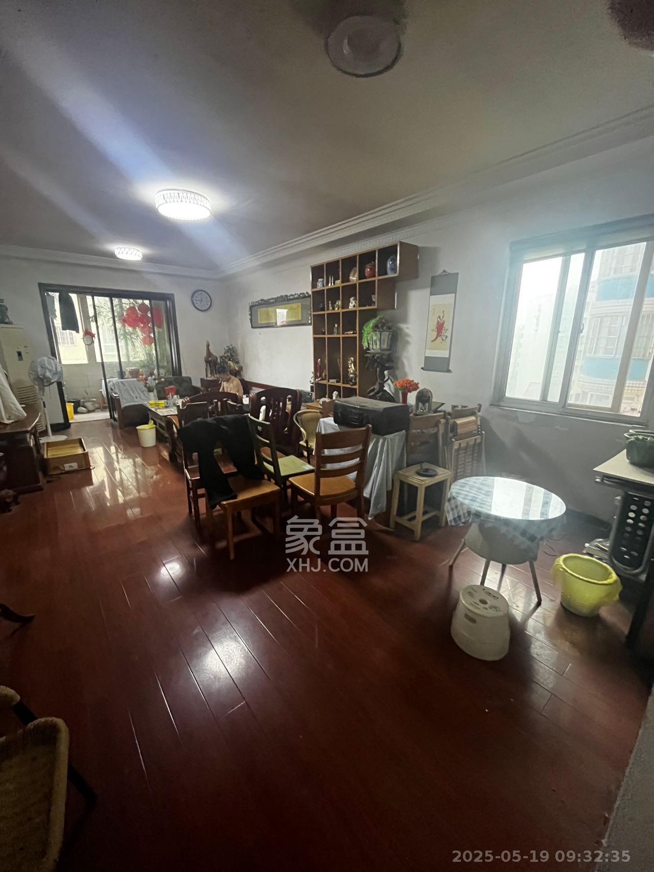 滨湖嘉园（湖滨小区）  2室1厅1卫   2400.00元/月