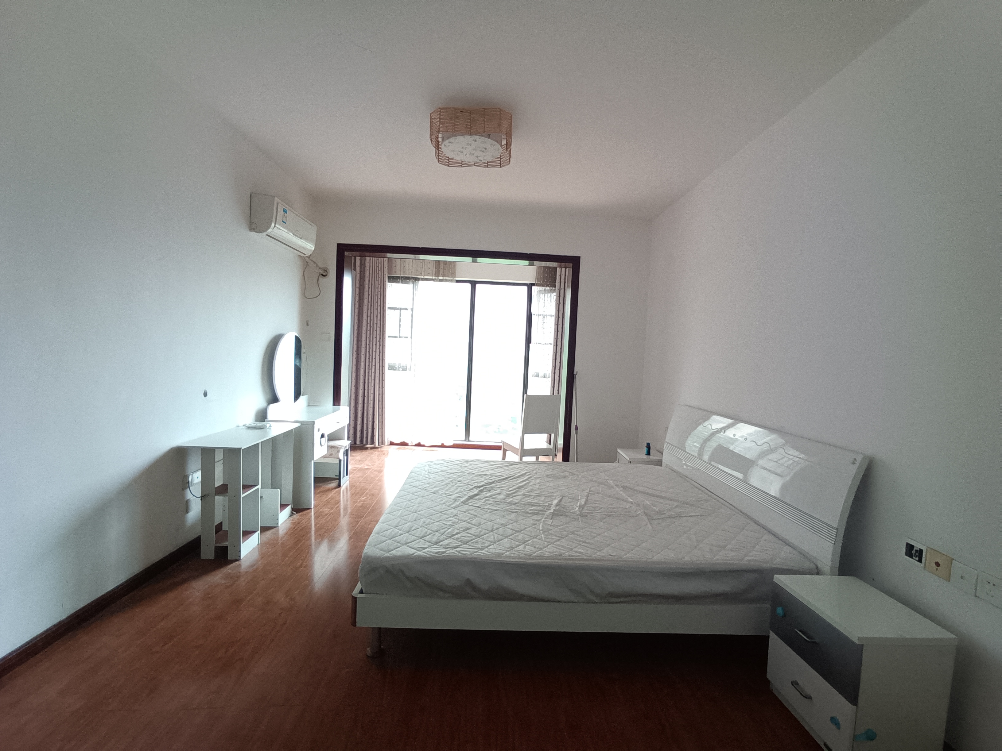 佳兆业金域天下二期 3室2厅2卫 46.8万 佳兆业金域天下二期 3室2厅2卫 46.8万室内图