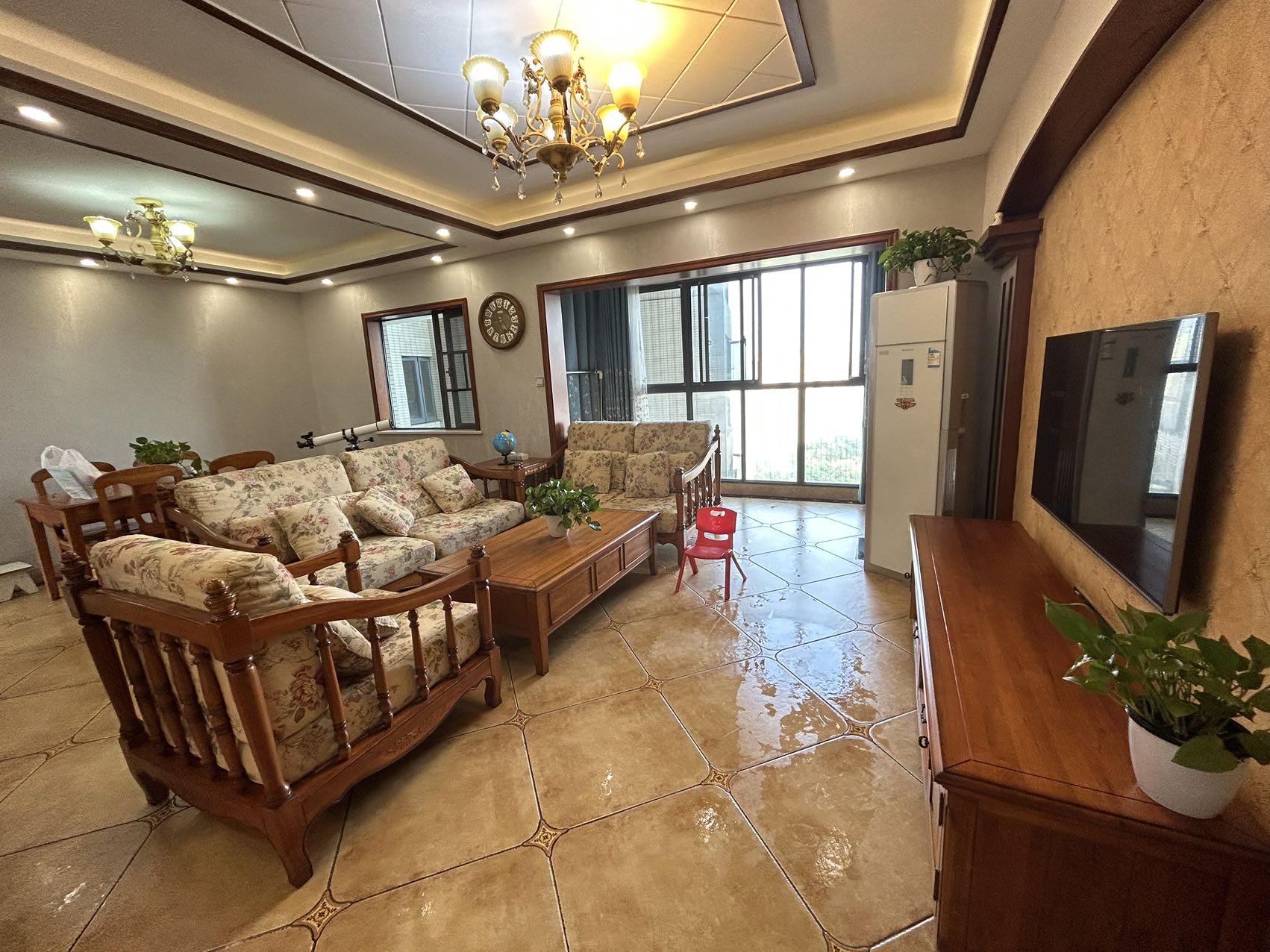 美的城一期  3室2厅2卫   68.80万室内图