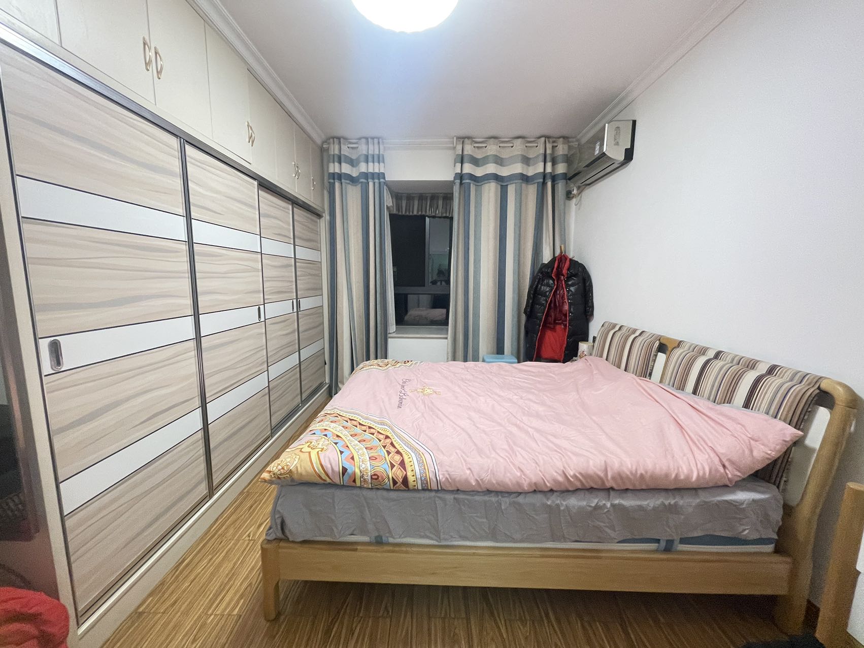 金碧花园 3室2厅2卫 58.0万 金碧花园 3室2厅2卫 58.0万室内图