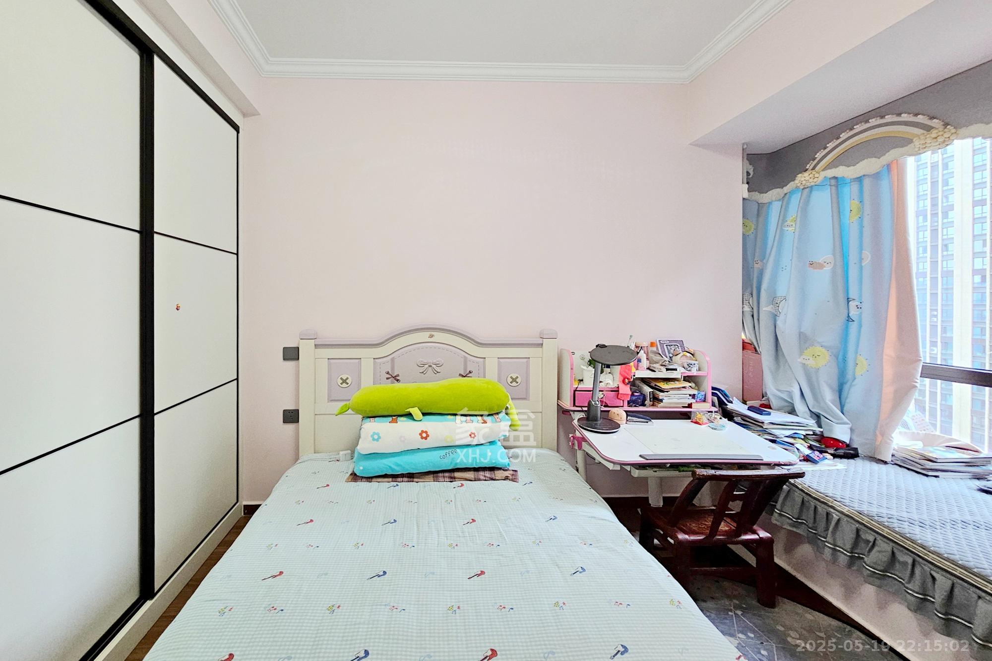 明昇壹城(明昇时代广场)二期  4室2厅2卫    229.0万 明昇壹城(明昇时代广场)二期  4室2厅2卫    229.0万卧室