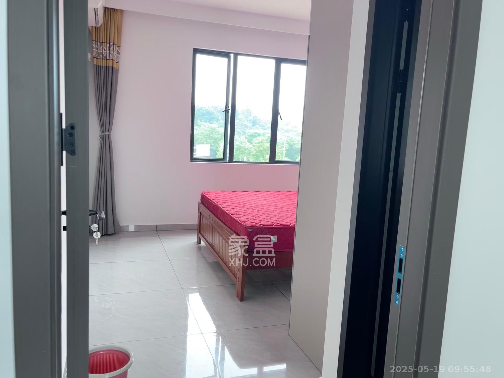 植基家园 3室2厅2卫 2000.0元/月 植基家园 3室2厅2卫 2000.0元/月室内图