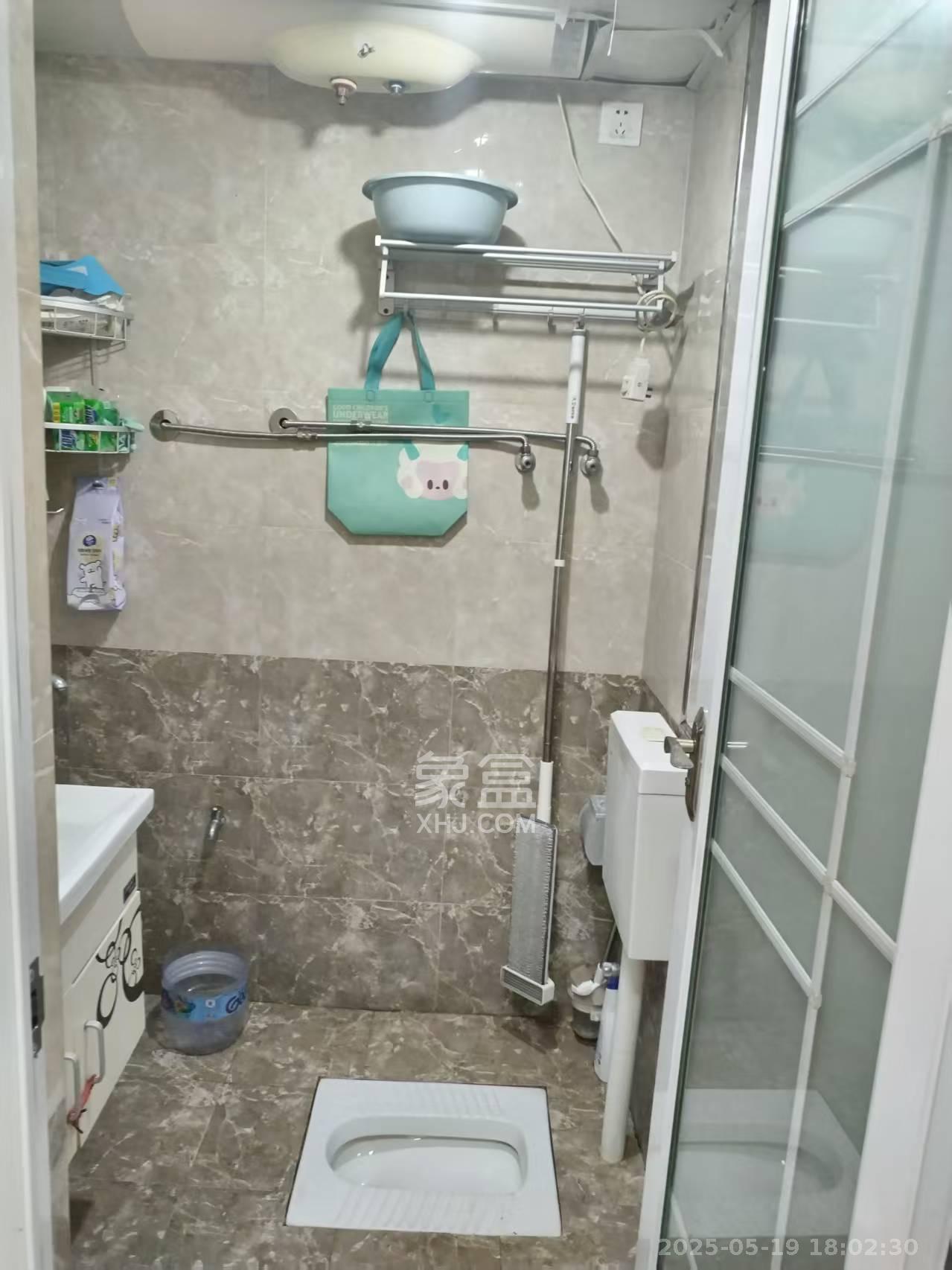 万博汇  2室1厅1卫   2300.00元/月室内图