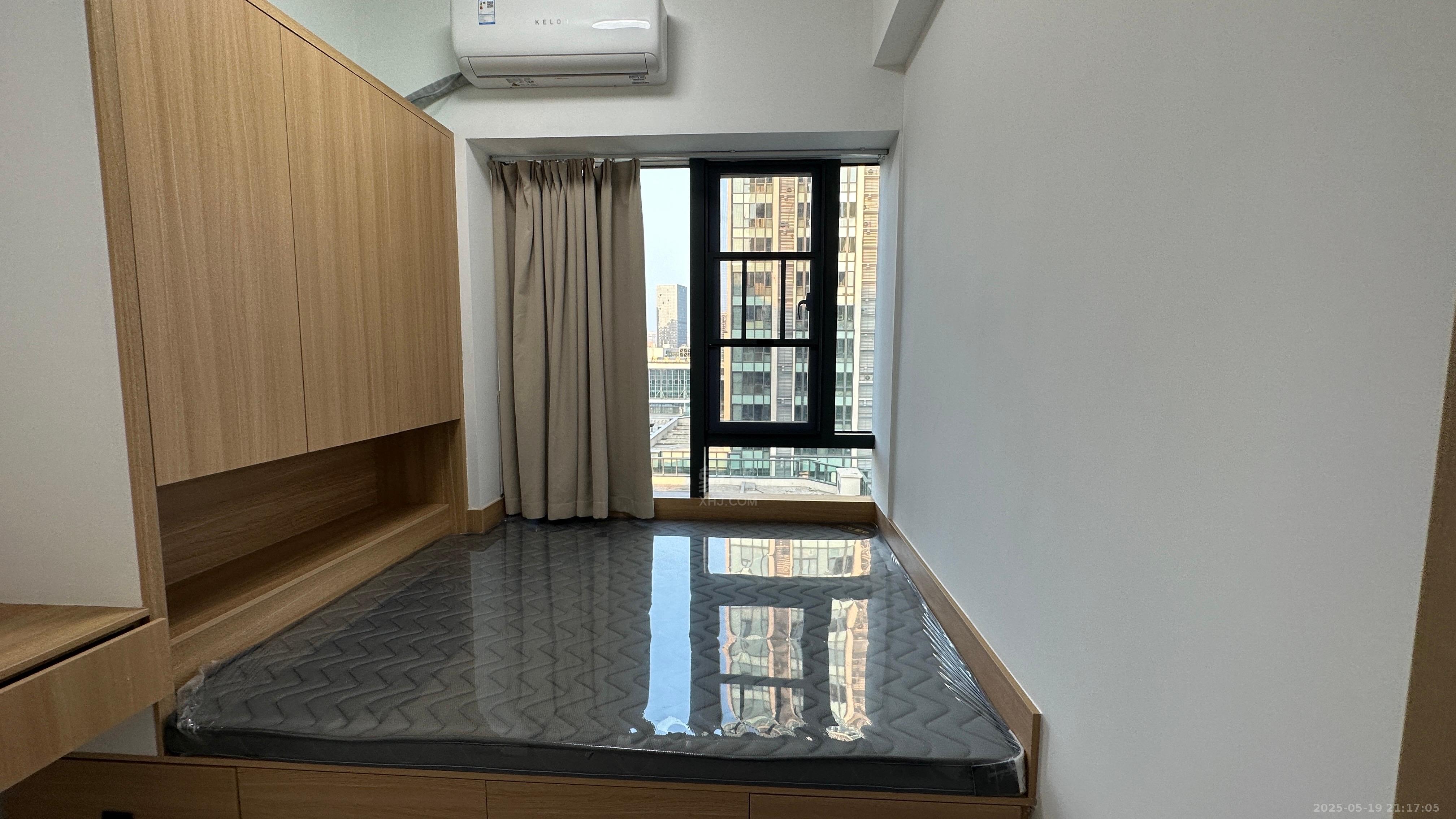 恒大华府 2室2厅1卫 1800.0元/月 恒大华府 2室2厅1卫 1800.0元/月室内图