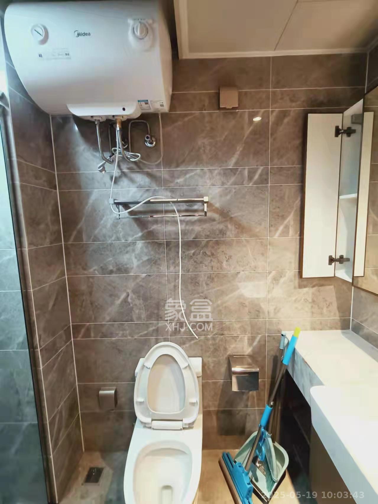 福天藏郡院子  1室1厅1卫    1100.0元/月 福天藏郡院子  1室1厅1卫    1100.0元/月室内图