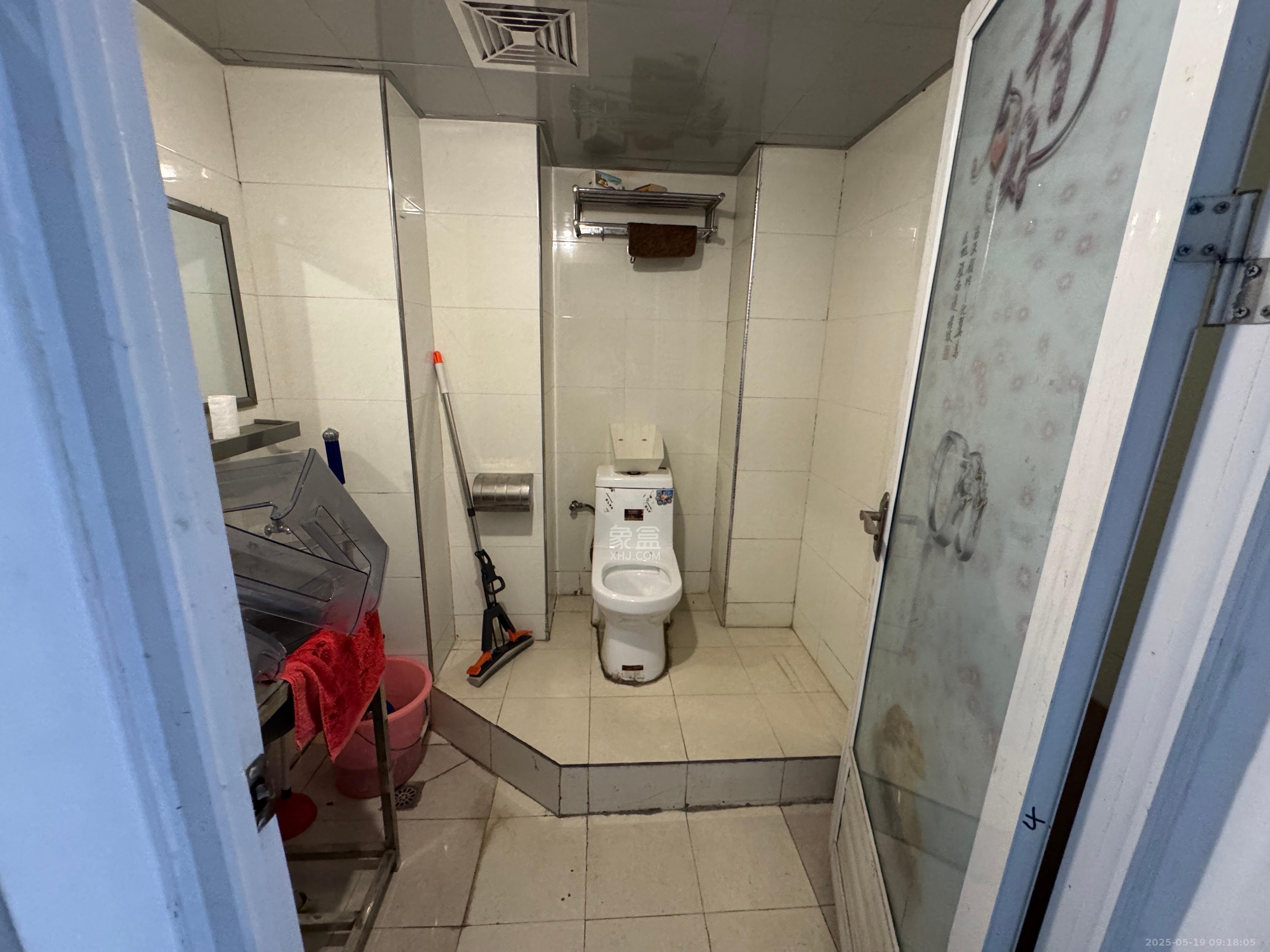 西子一间 1室1厅1卫 3200.0元/月 西子一间 1室1厅1卫 3200.0元/月室内图