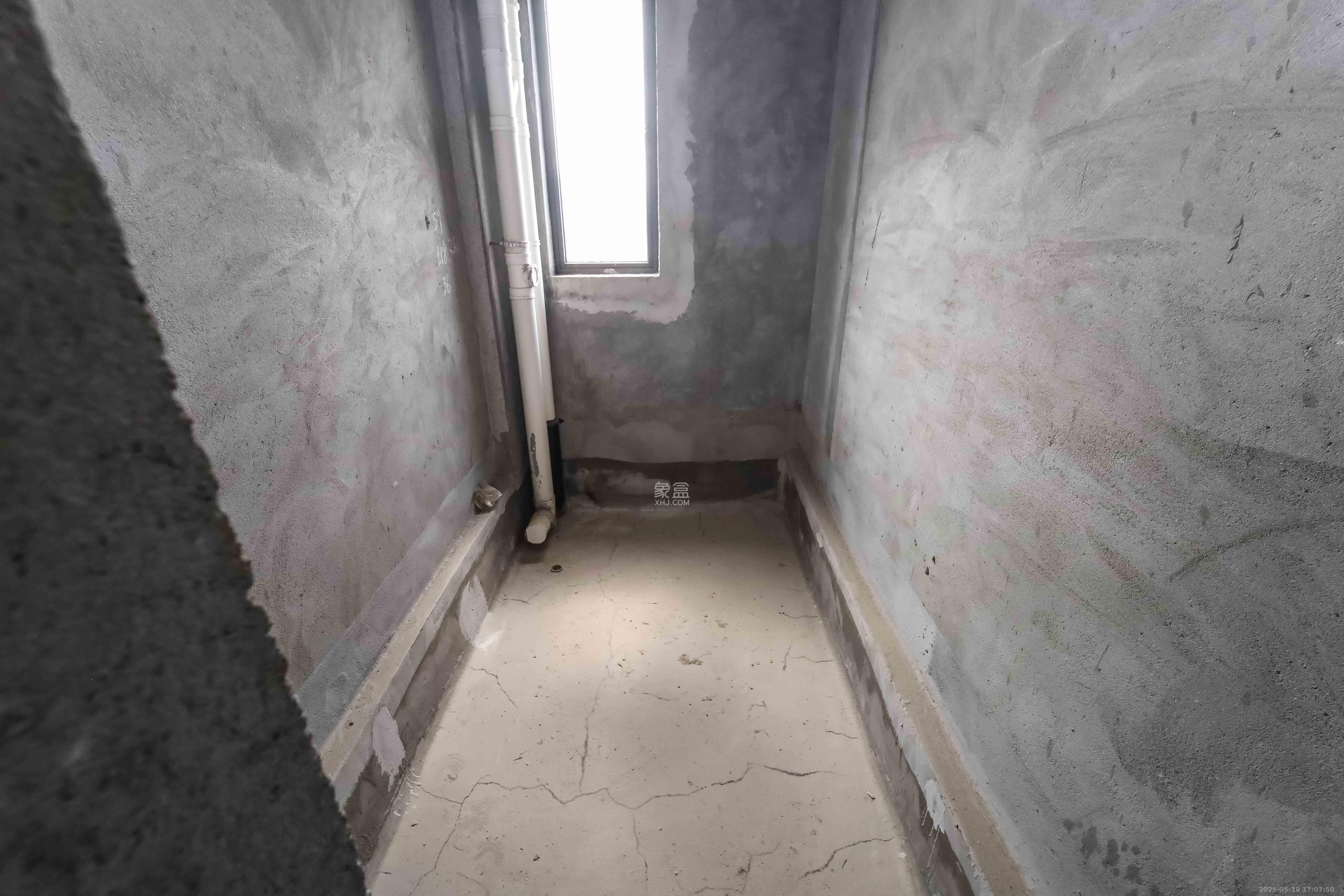 湘域熙岸  3室2厅2卫    155.0万 湘域熙岸  3室2厅2卫    155.0万卫生间