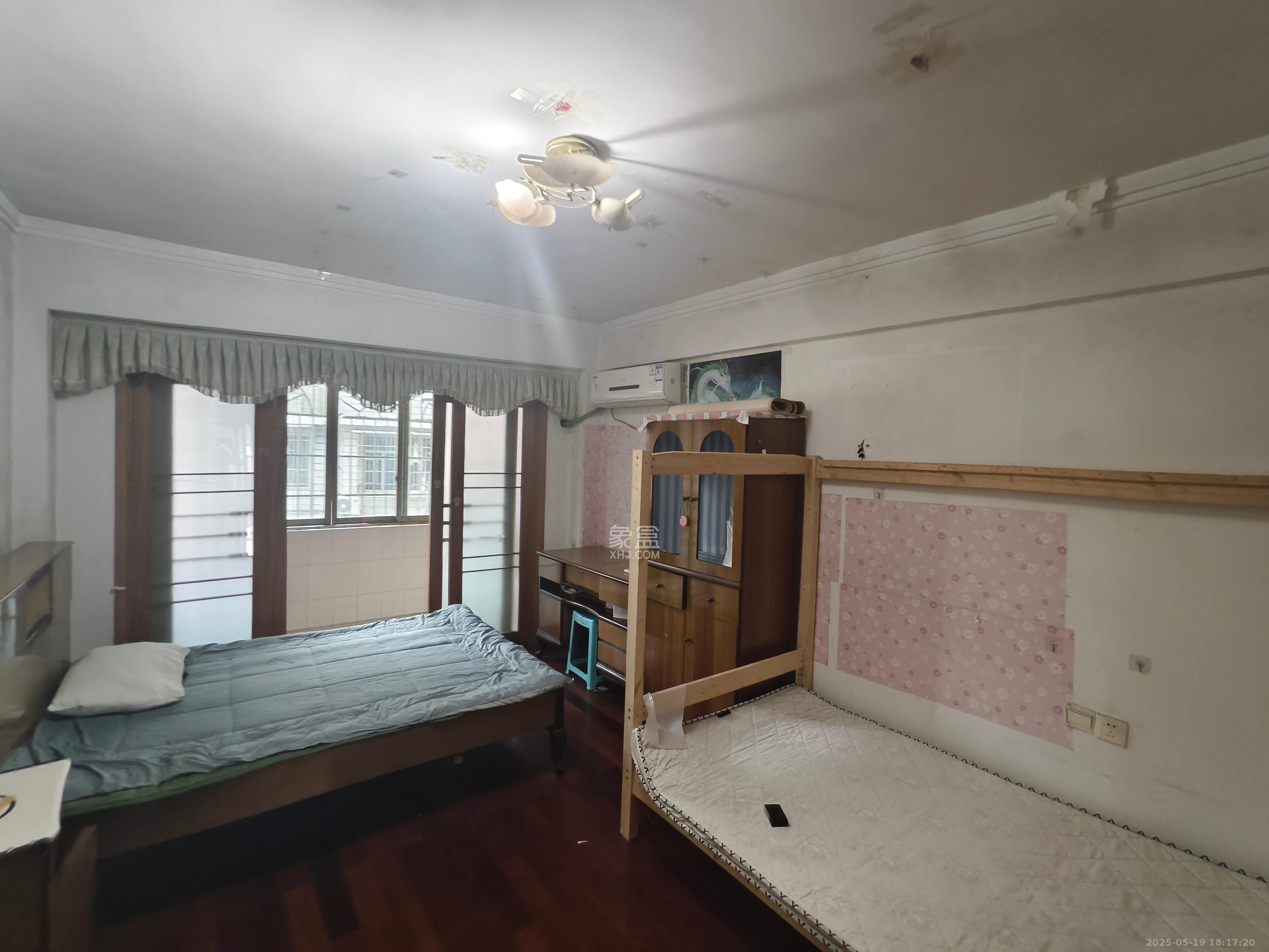 南沙公寓 2室1厅1卫 1500.0元/月 南沙公寓 2室1厅1卫 1500.0元/月室内图