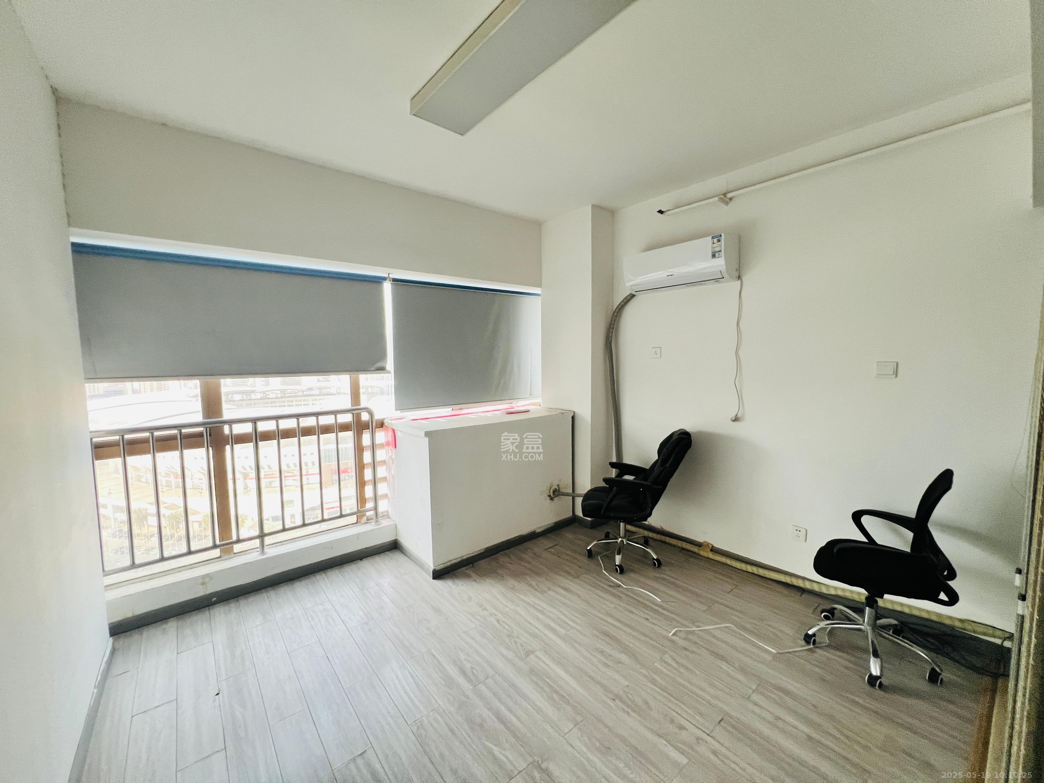 嘉盛国际广场 1室1厅1卫 9000.0元/月 嘉盛国际广场 1室1厅1卫 9000.0元/月室内图