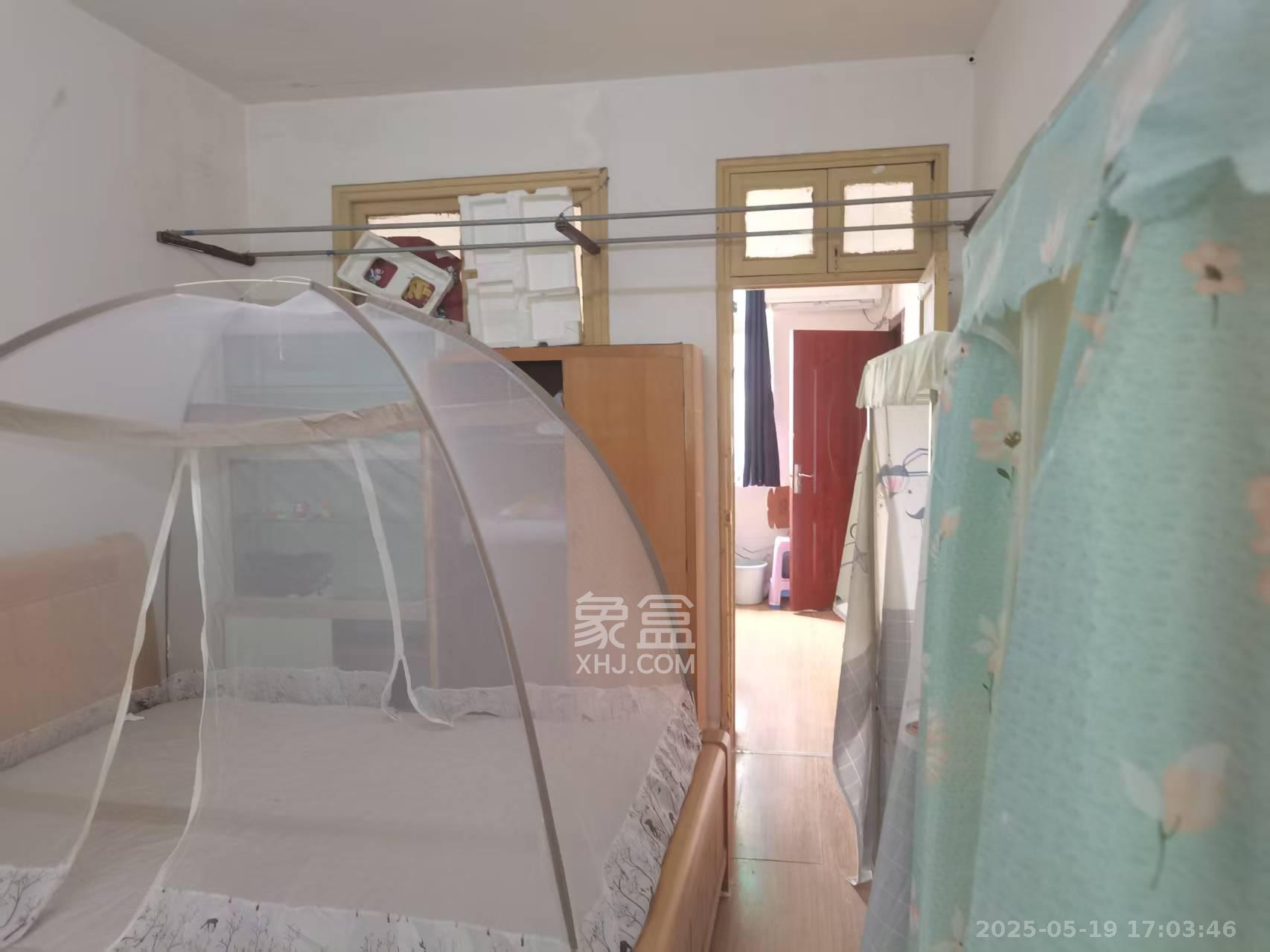 湖南中医药大学东塘住宅区  1室1厅1卫   1500.00元/月室内图