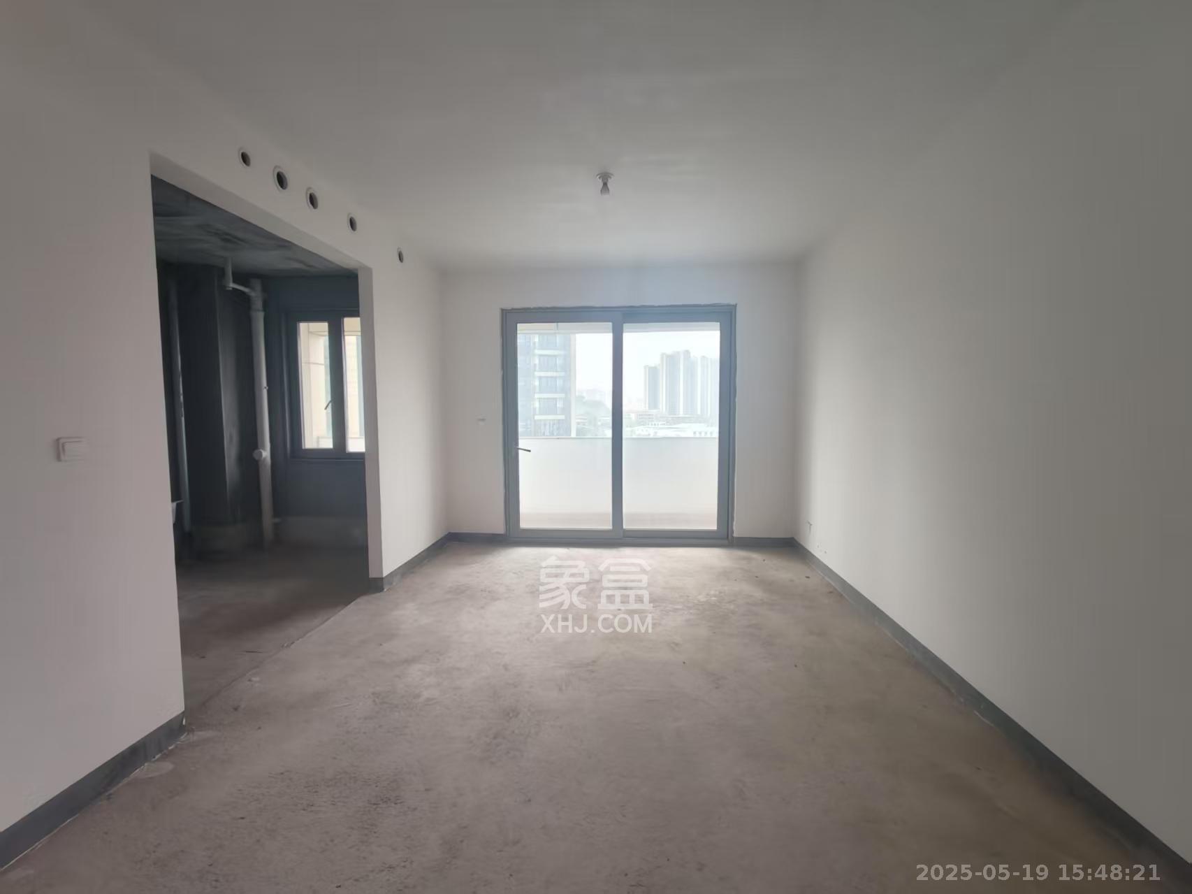 湘江壹号一二三期(创远湘江壹号) 4室2厅2卫 3000.0元/月 湘江壹号一二三期(创远湘江壹号) 4室2厅2卫 3000.0元/月室内图