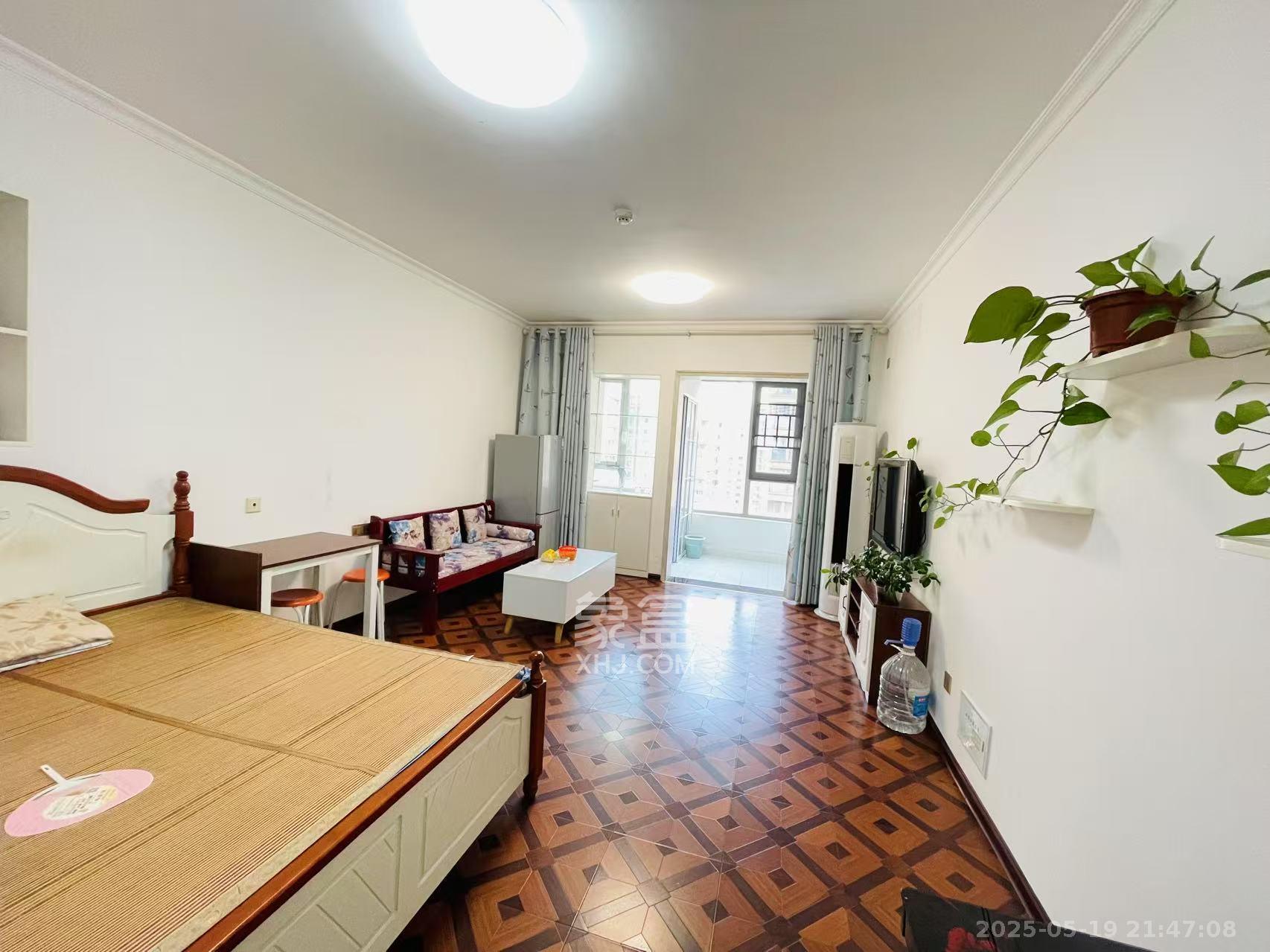 怡海星城 1室1厅1卫 1100.0元/月 怡海星城 1室1厅1卫 1100.0元/月室内图