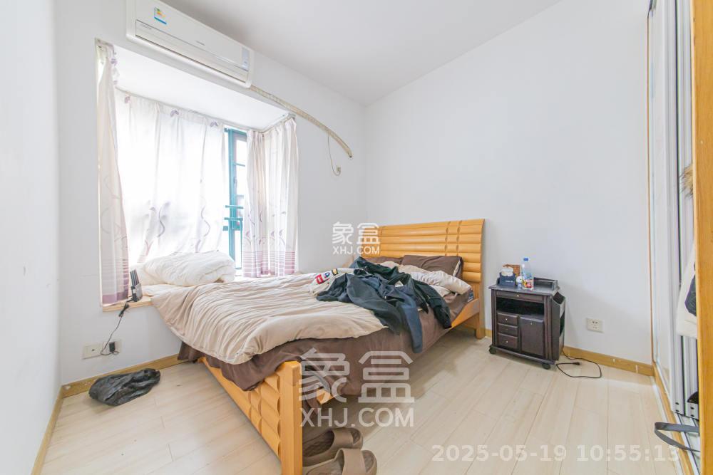 华电湘苑 3室2厅1卫 2200.0元/月 华电湘苑 3室2厅1卫 2200.0元/月室内图