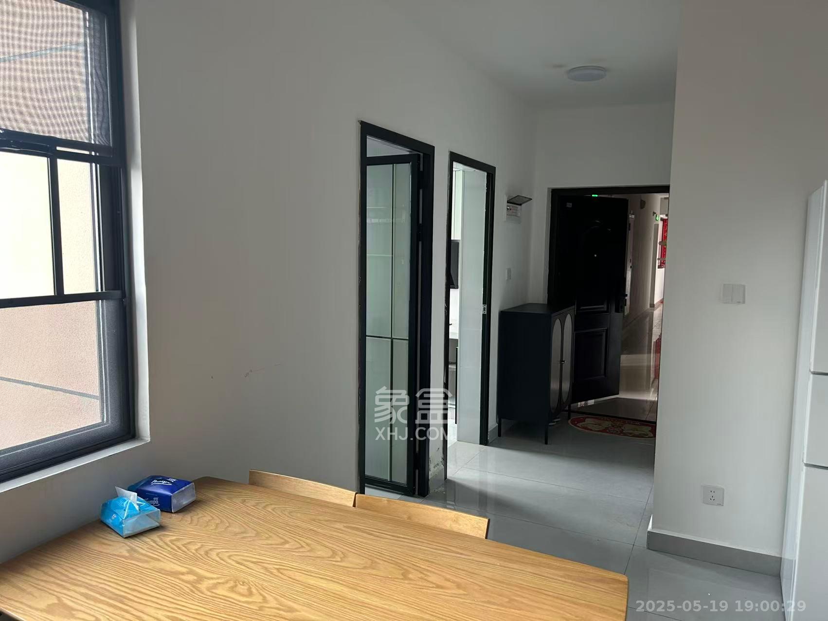 金塘家园 2室1厅1卫 2300.0元/月 金塘家园 2室1厅1卫 2300.0元/月室内图