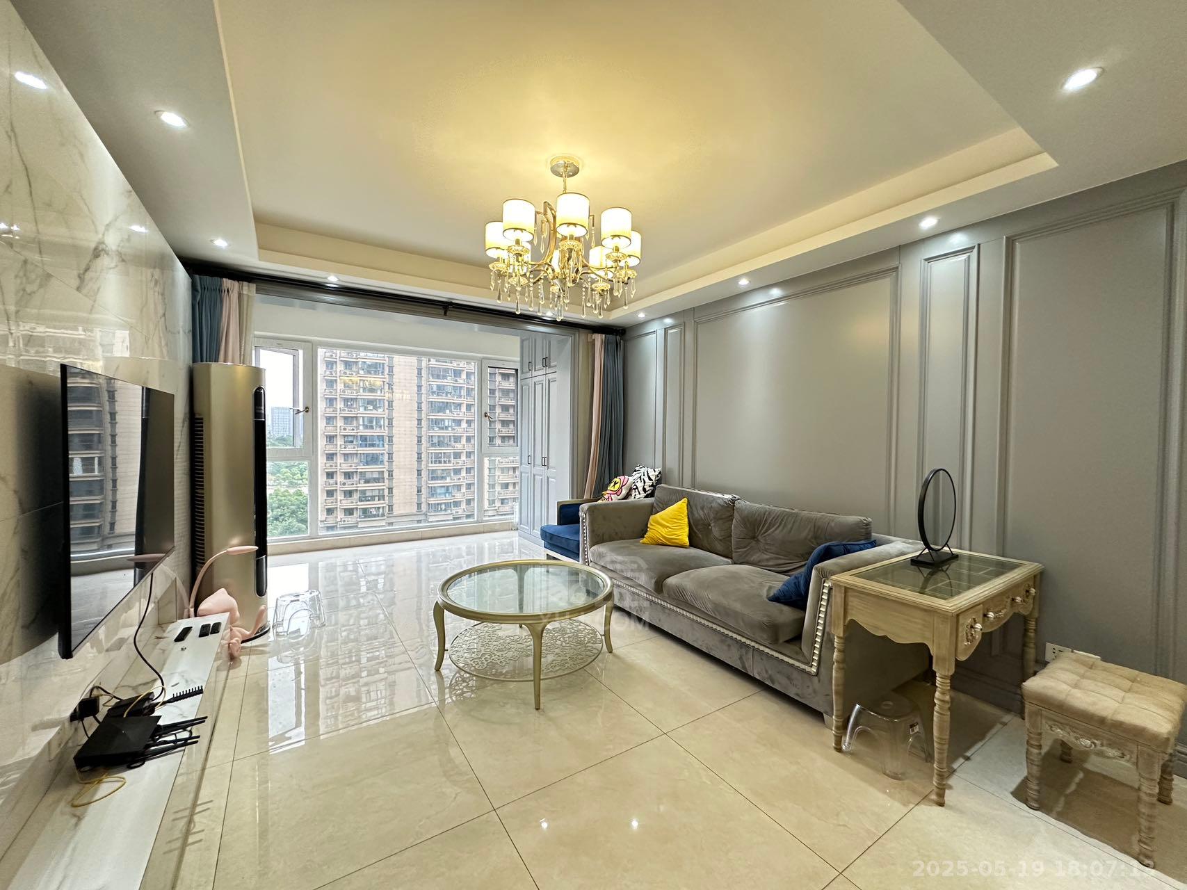 恒大华府 3室2厅2卫 3200.0元/月 恒大华府 3室2厅2卫 3200.0元/月室内图