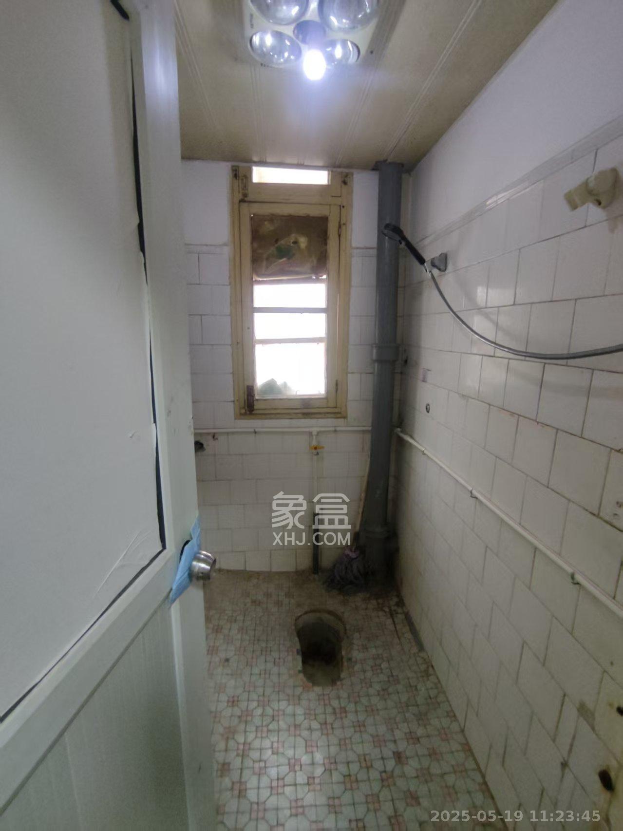 湖南省人民政府第一招待所宿舍(司马里34号) 3室1厅1卫 2000.0元/月 湖南省人民政府第一招待所宿舍(司马里34号) 3室1厅1卫 2000.0元/月室内图