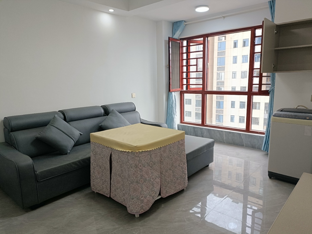 百弘学府城 2室1厅1卫 1200.0元/月 百弘学府城 2室1厅1卫 1200.0元/月室内图