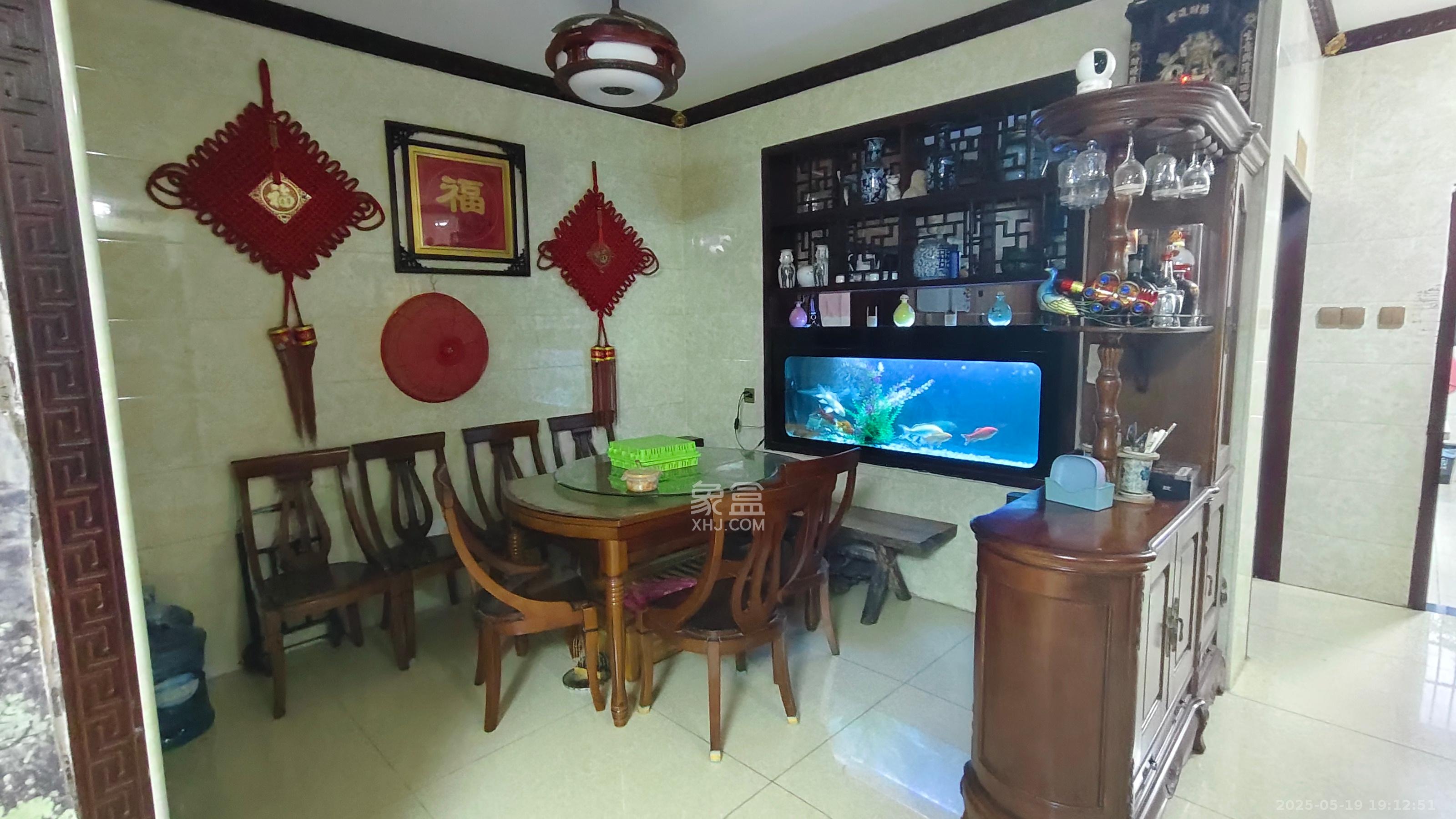 湘江世纪城融江苑 2室1厅1卫 2300.0元/月 湘江世纪城融江苑 2室1厅1卫 2300.0元/月室内图