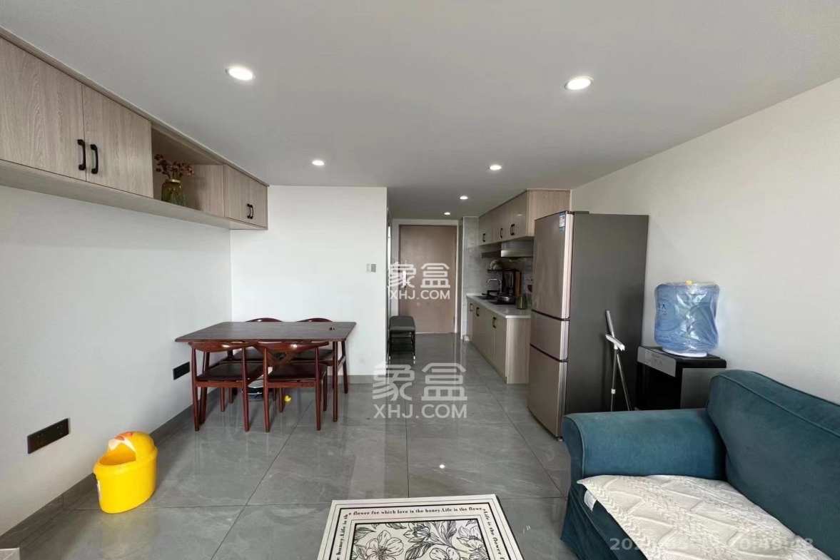 海伦春天 1室1厅1卫 1600.0元/月 海伦春天 1室1厅1卫 1600.0元/月室内图