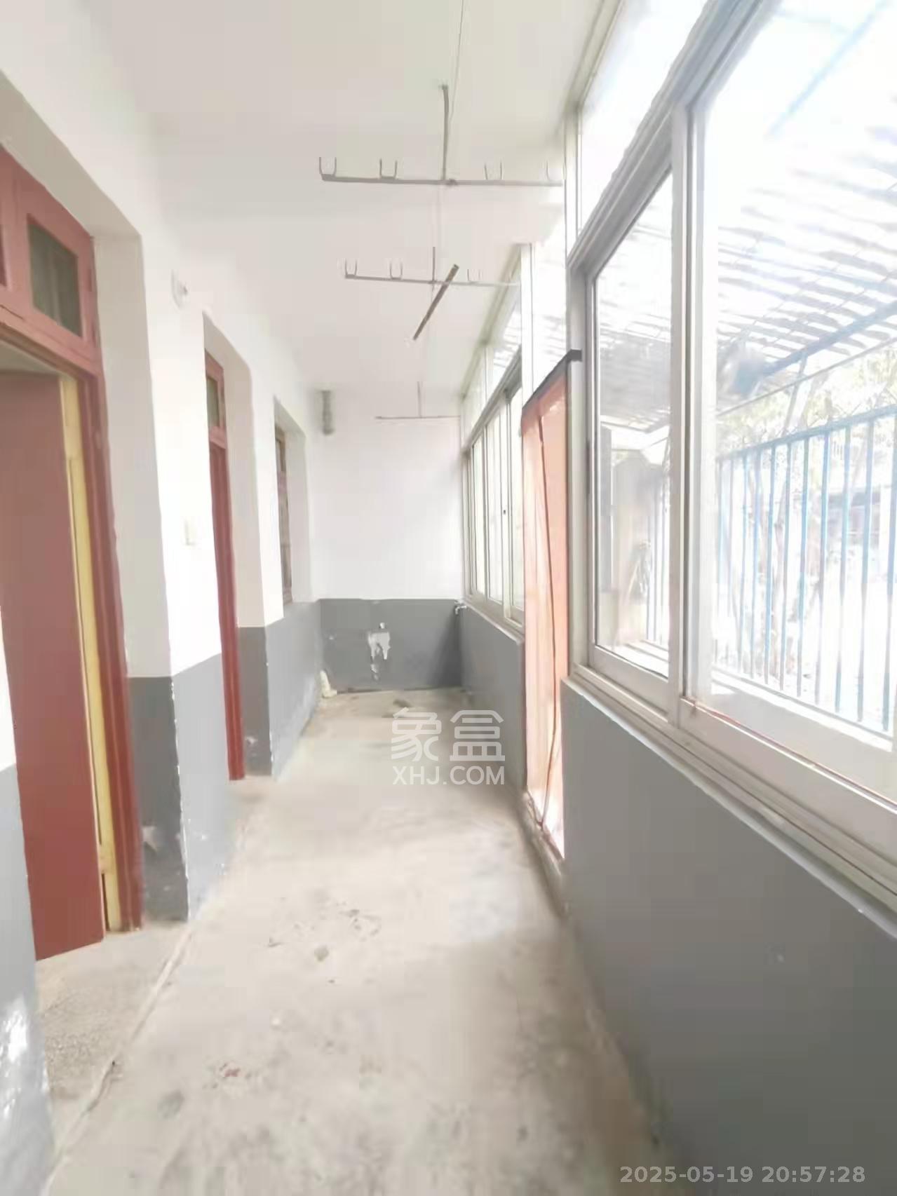 人民新村  2室1厅1卫   1800.00元/月室内图
