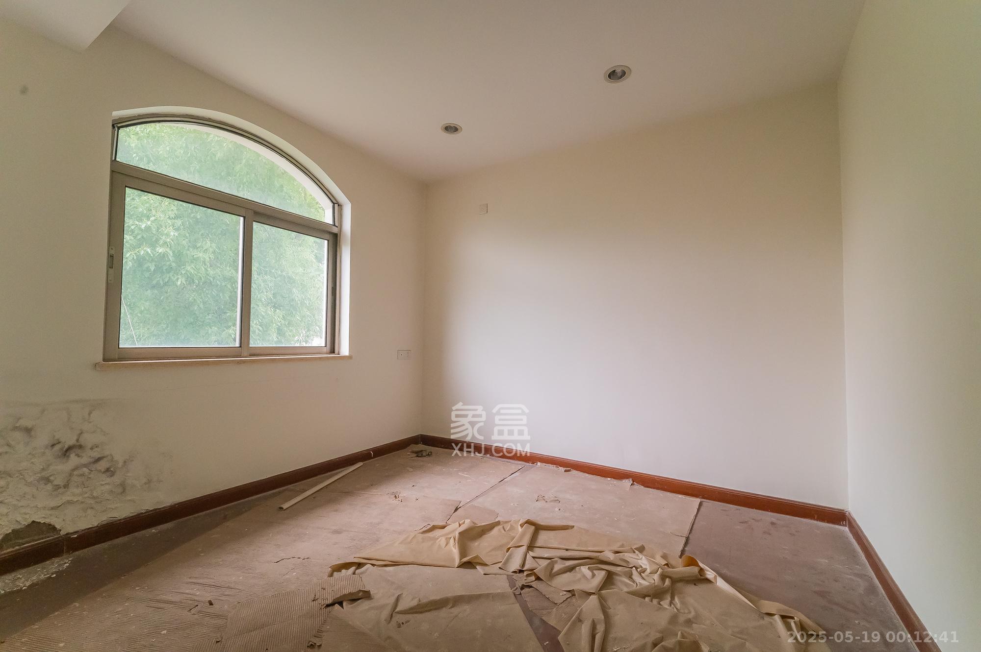 碧桂园威尼斯城  5室2厅5卫    480.0万 碧桂园威尼斯城  5室2厅5卫    480.0万其他