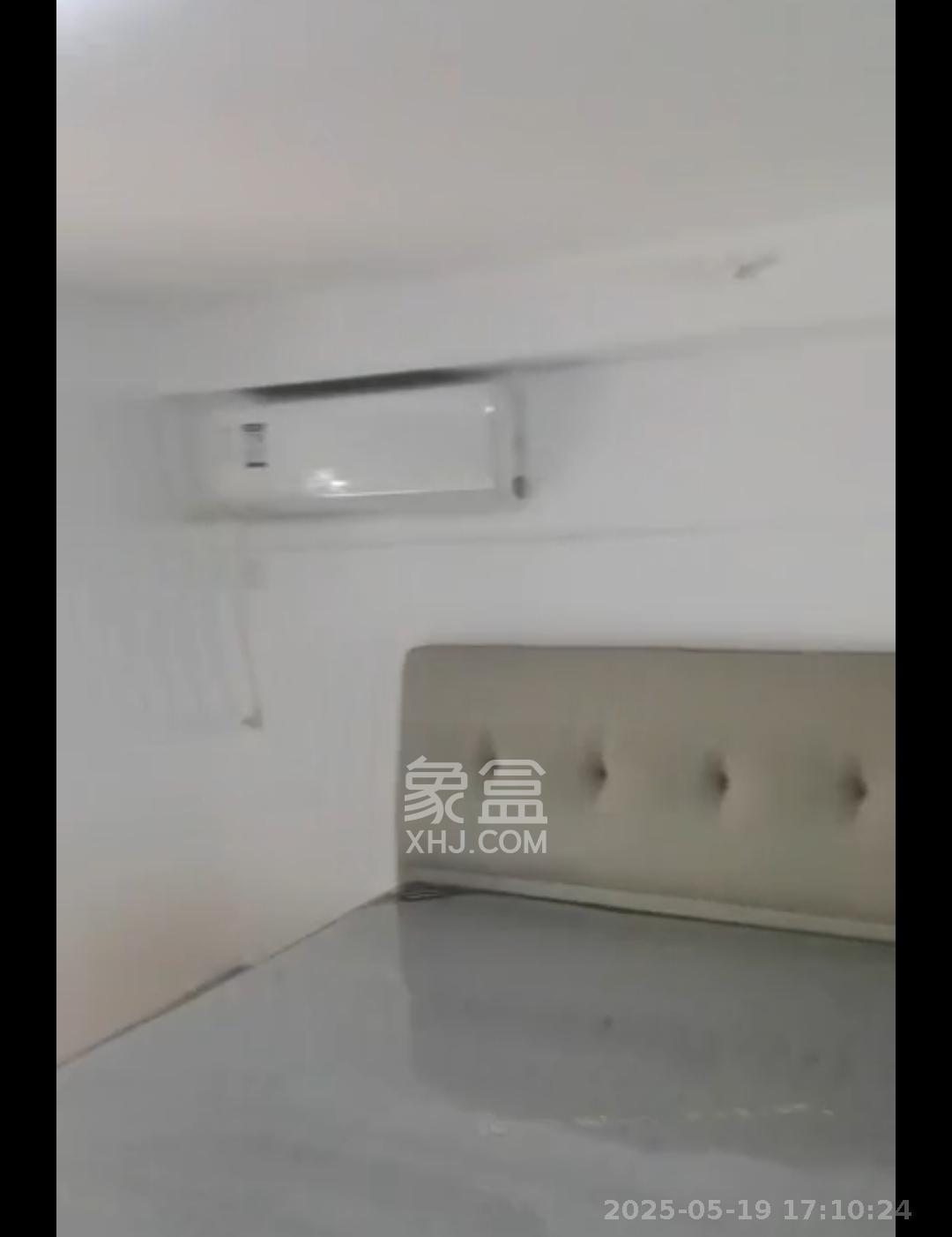 世茂璀璨天城公寓  2室1厅1卫   2500.00元/月室内图