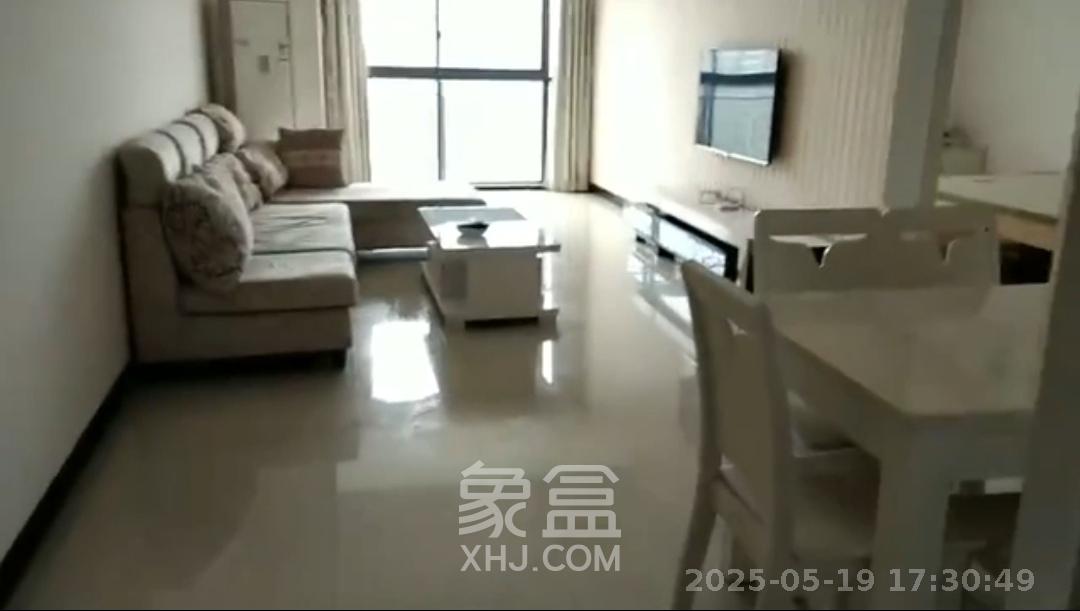 融科东南海  1室1厅1卫   3000.00元/月室内图1
