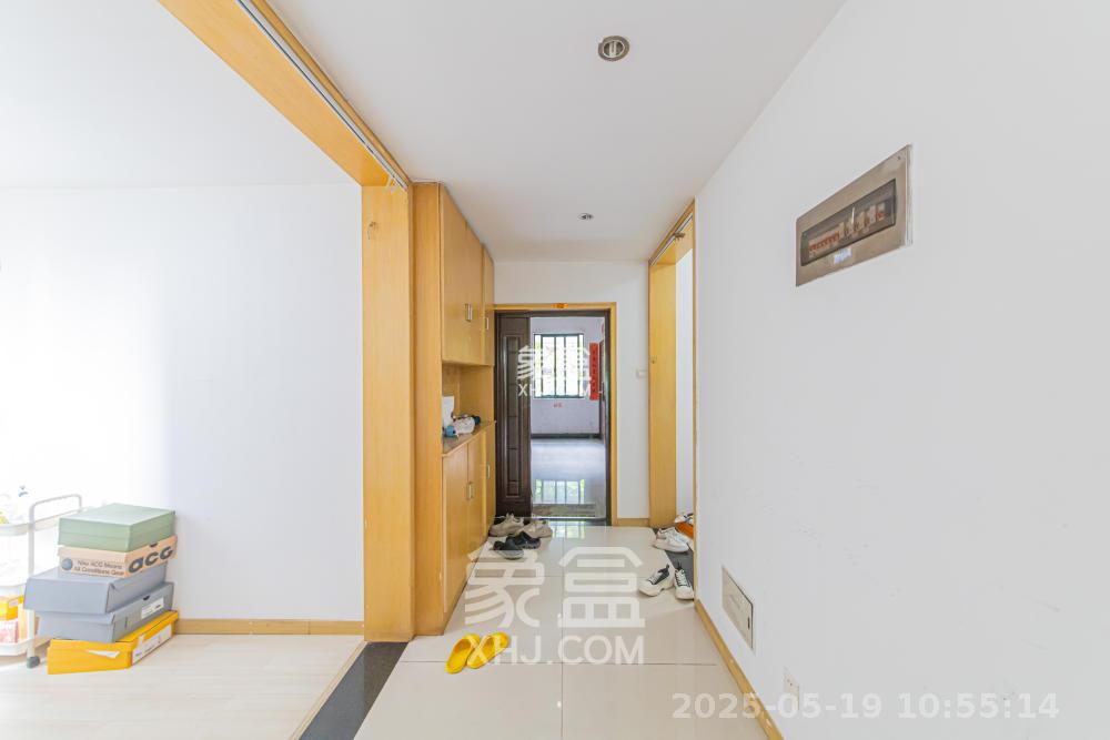 华电湘苑  3室2厅1卫   2400.00元/月室内图