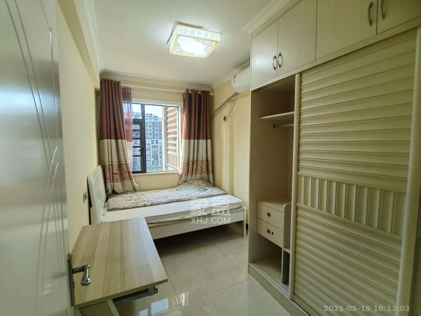 乾源国际 4室2厅2卫 2600.0元/月 乾源国际 4室2厅2卫 2600.0元/月室内图