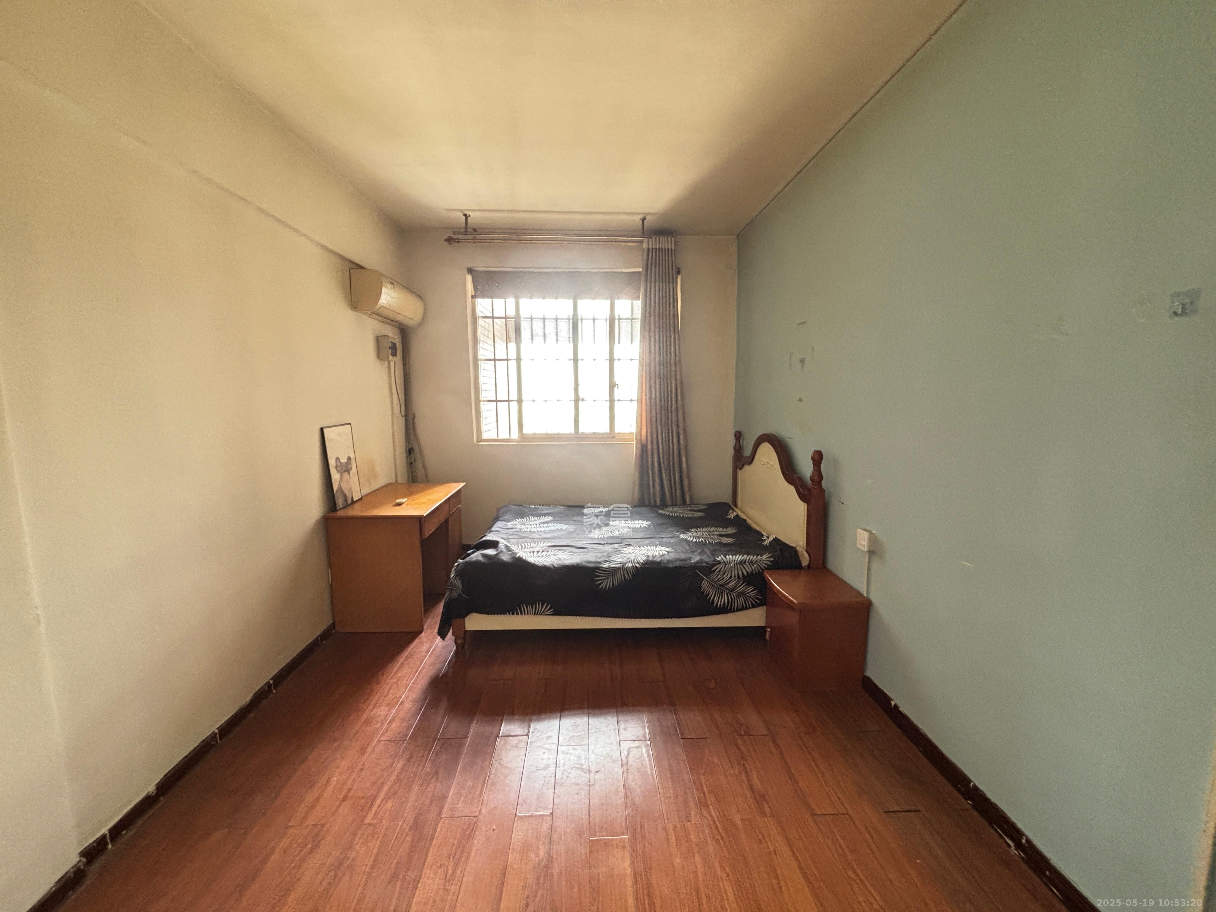 星沙教师公寓 1室1厅1卫 700.0元/月 星沙教师公寓 1室1厅1卫 700.0元/月室内图