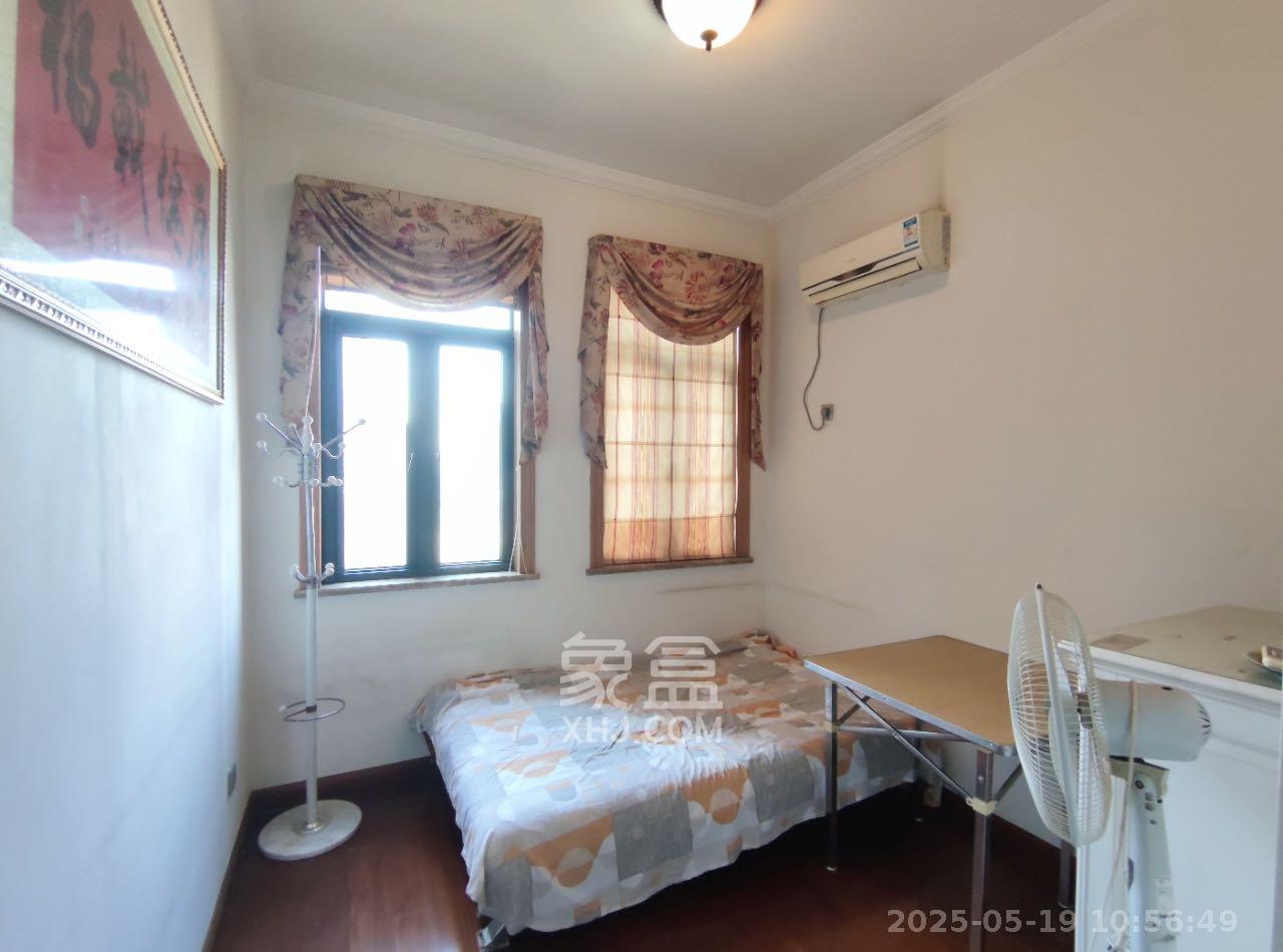 中隆国际御玺 4室2厅3卫 6000.0元/月 中隆国际御玺 4室2厅3卫 6000.0元/月室内图