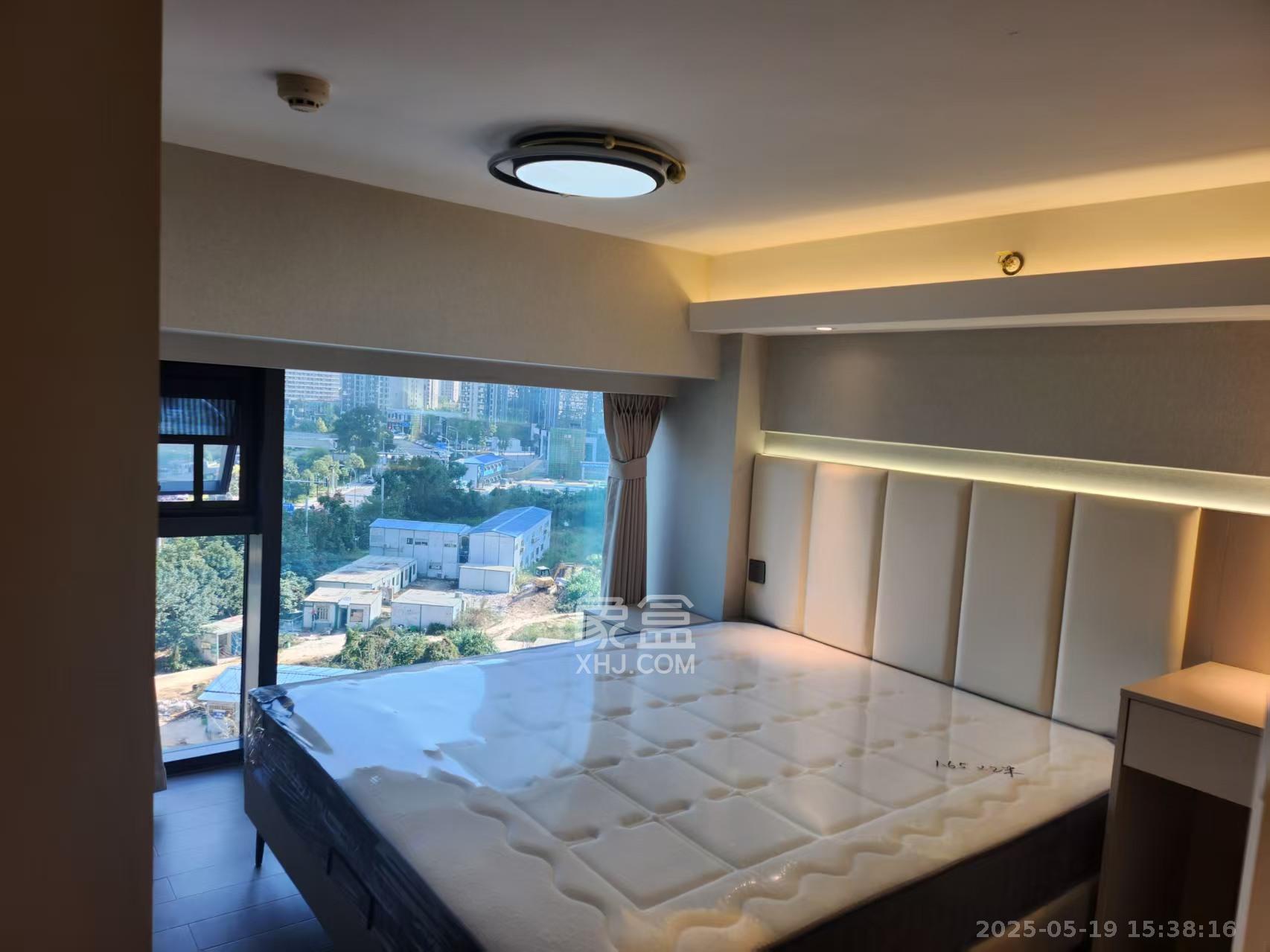 达美寰宇中心 2室1厅1卫 2700.0元/月 达美寰宇中心 2室1厅1卫 2700.0元/月室内图