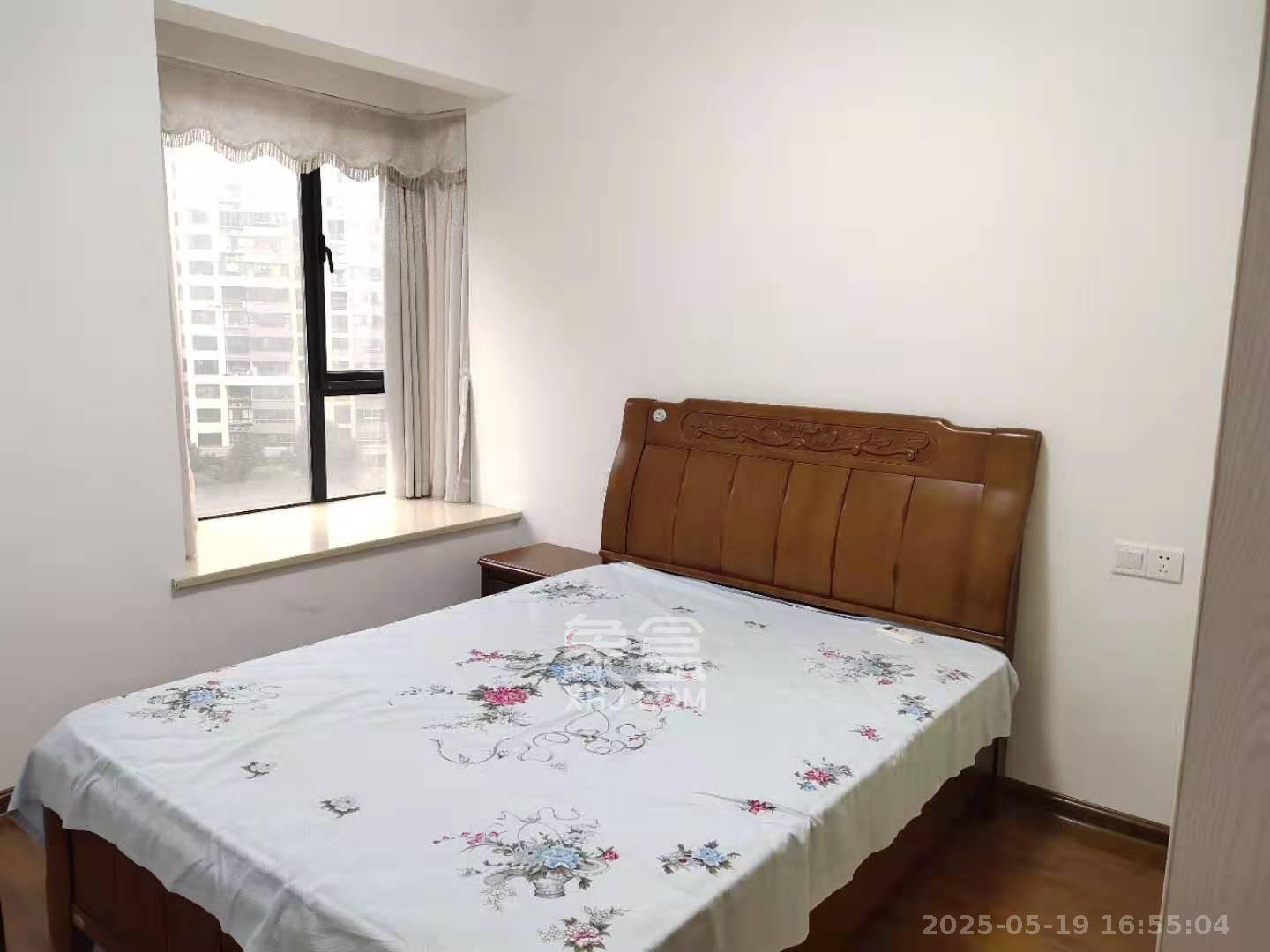 长房时代城  2室2厅1卫   2800.00元/月室内图