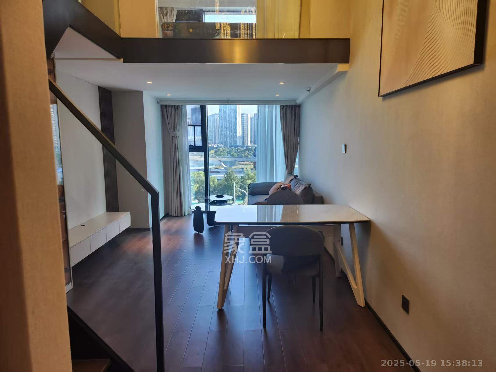 达美寰宇中心 2室1厅1卫 2700.0元/月 达美寰宇中心 2室1厅1卫 2700.0元/月室内图