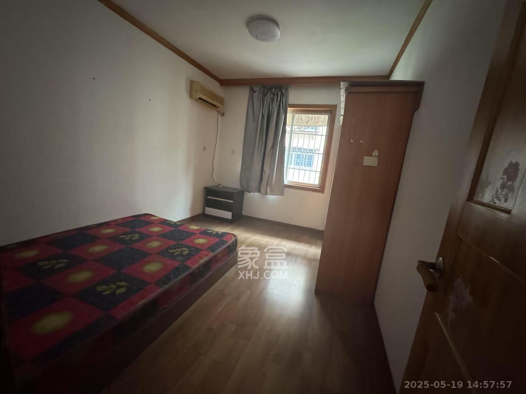 富都花园 3室2厅1卫 1600.0元/月 富都花园 3室2厅1卫 1600.0元/月室内图