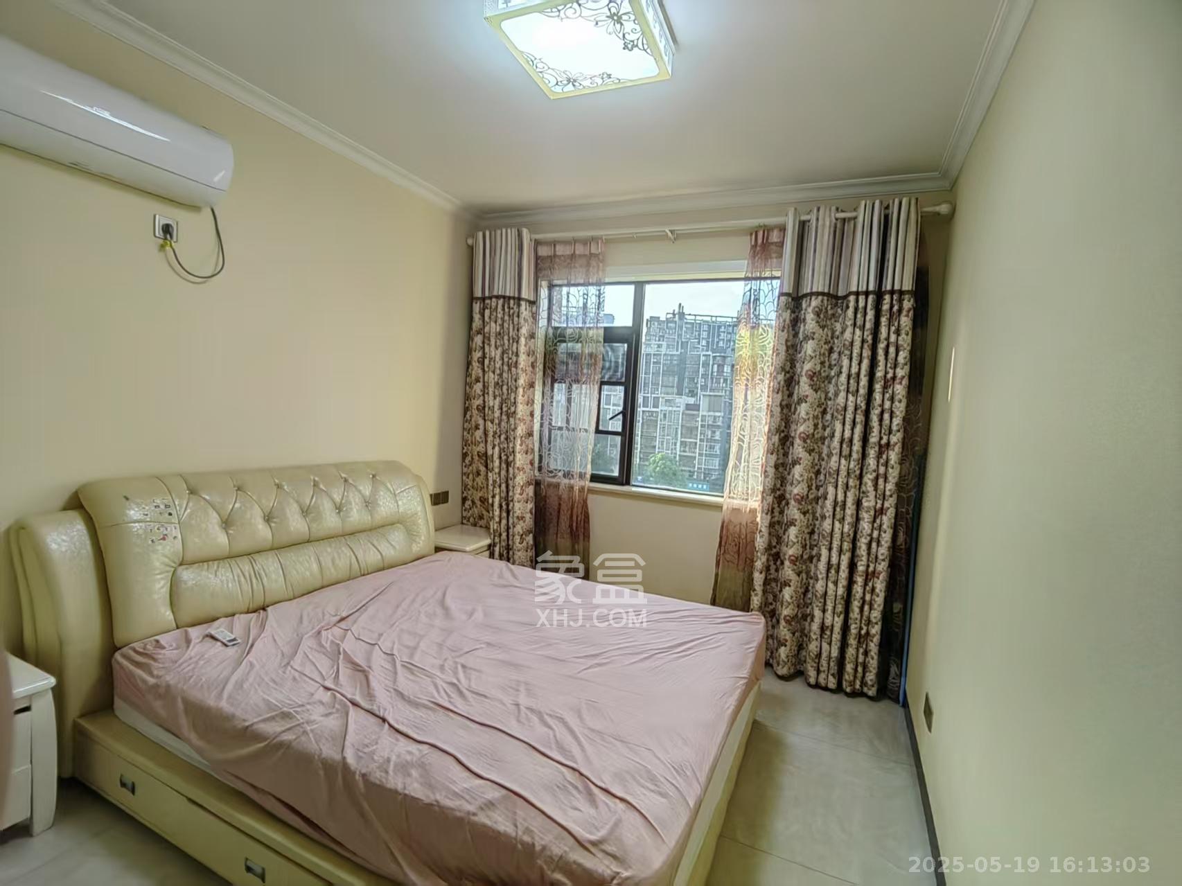 乾源国际 4室2厅2卫 2600.0元/月 乾源国际 4室2厅2卫 2600.0元/月室内图