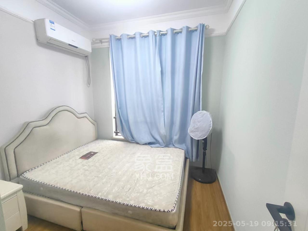 龙湖湘风原著(龙湖湘风星城) 4室2厅2卫 2400.0元/月 龙湖湘风原著(龙湖湘风星城) 4室2厅2卫 2400.0元/月室内图