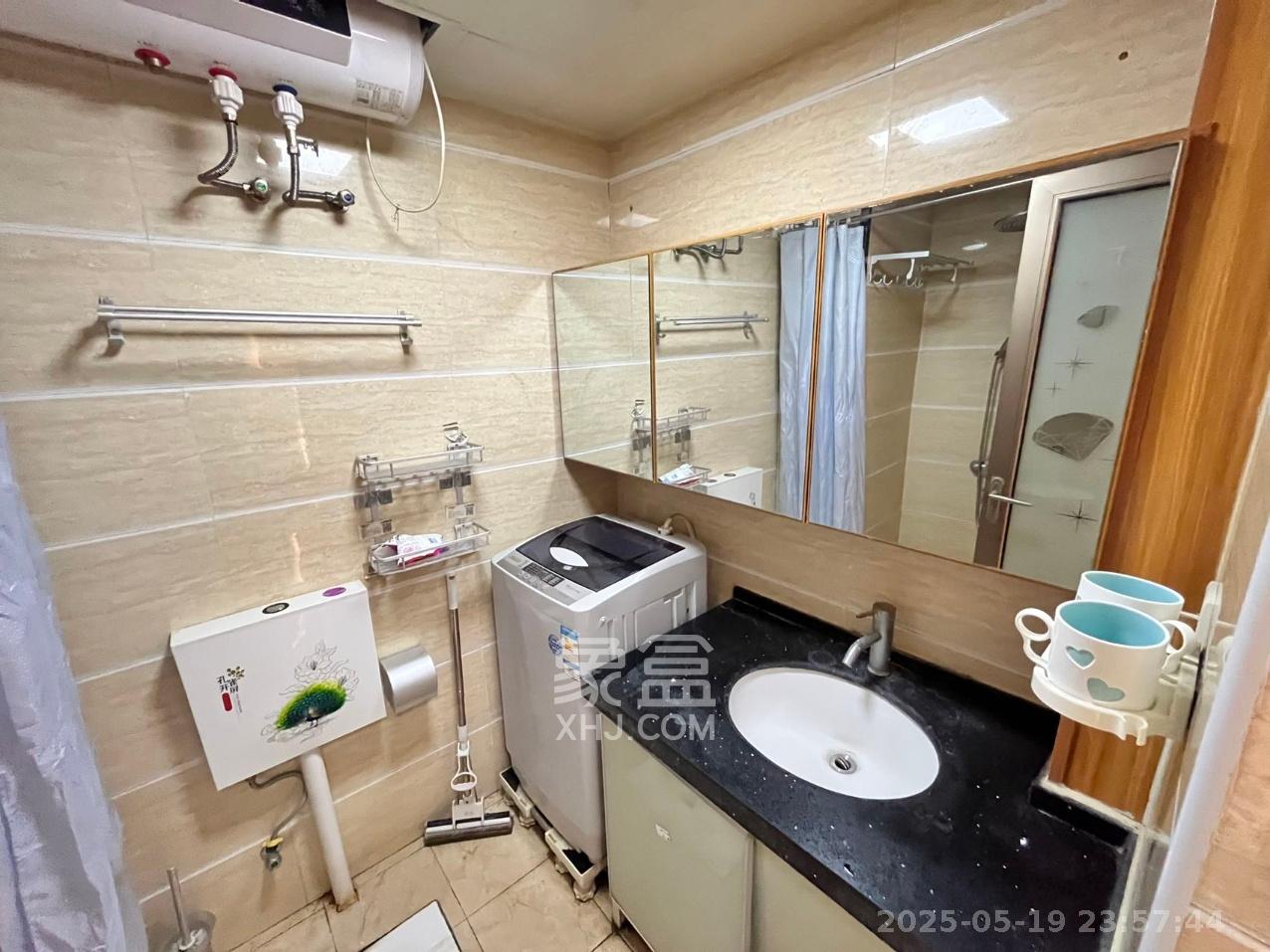 达美D6区  1室1厅1卫    1500.0元/月室内图