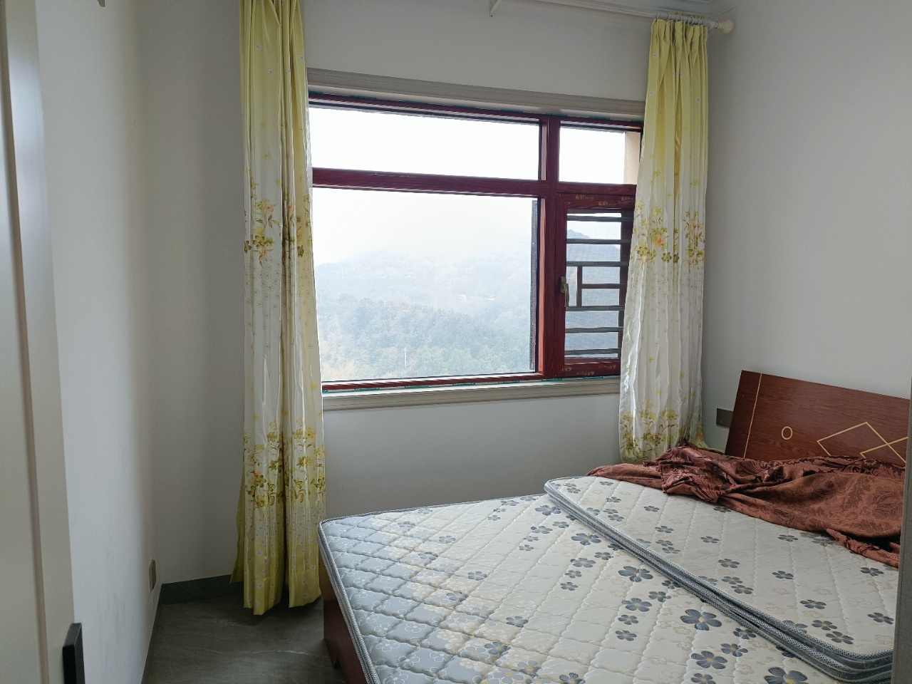 百弘学府城 2室1厅1卫 1200.0元/月 百弘学府城 2室1厅1卫 1200.0元/月室内图