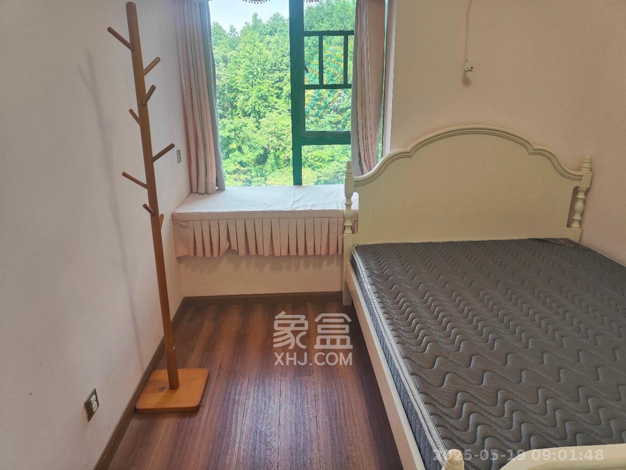 博长山水香颐  3室2厅1卫   2200.00元/月室内图