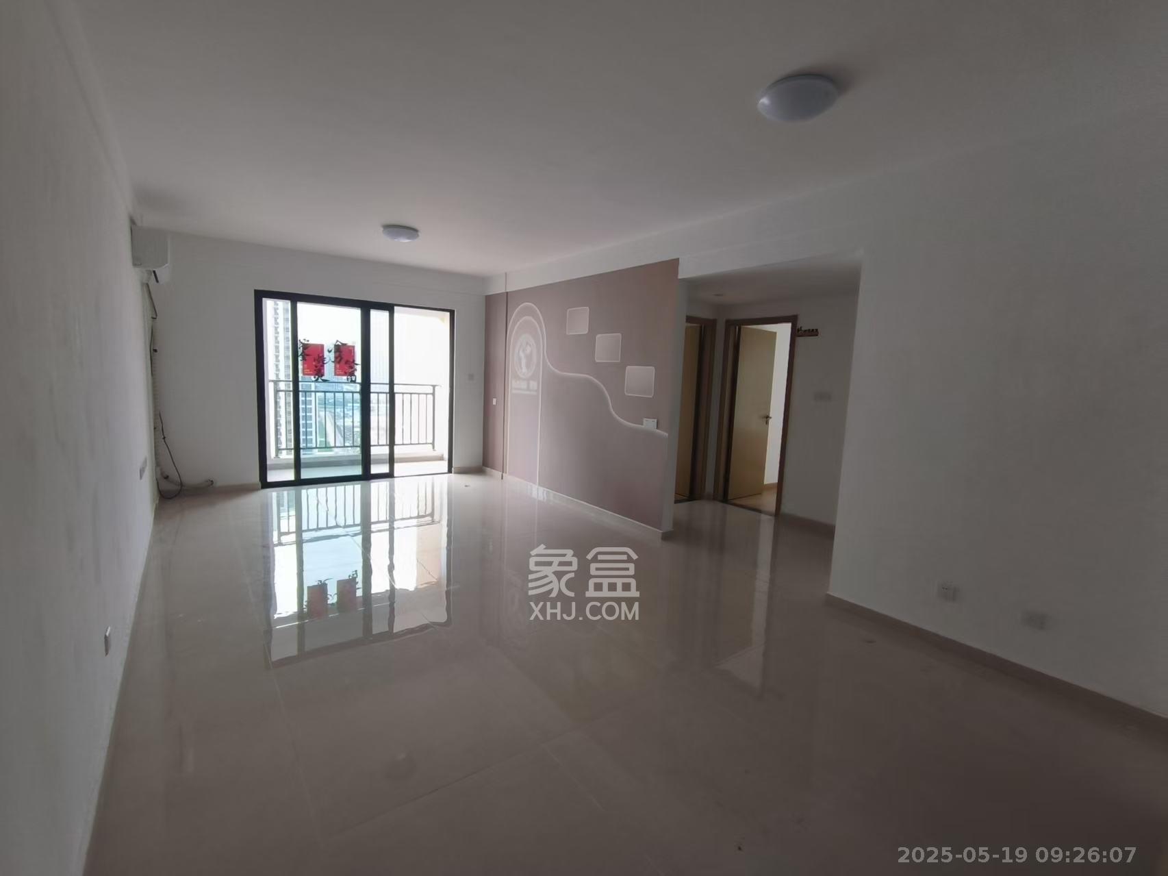 合能枫丹丽舍(柏悦名苑) 4室2厅0卫 2400.0元/月 合能枫丹丽舍(柏悦名苑) 4室2厅0卫 2400.0元/月室内图