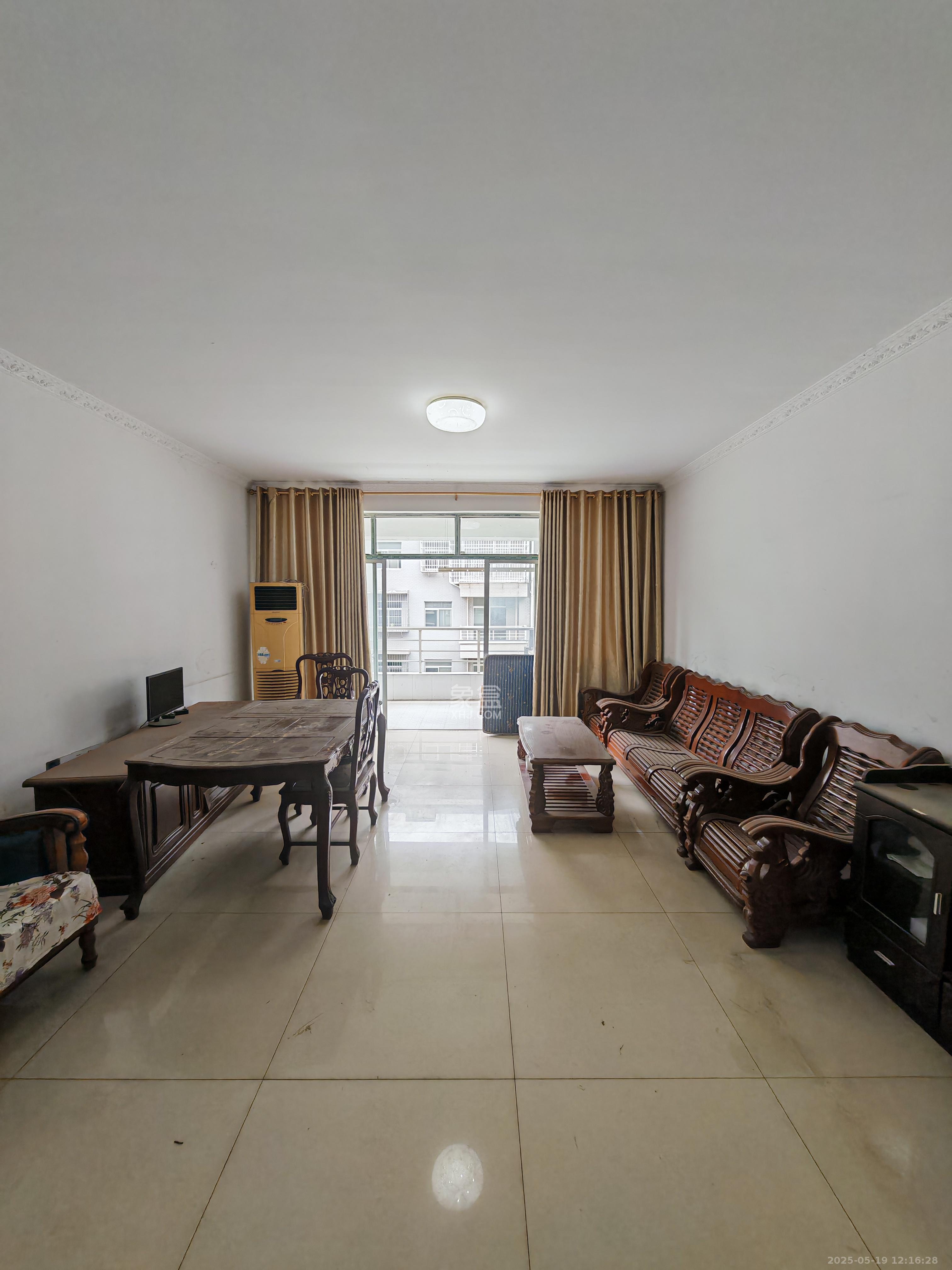 锑都家园 3室2厅2卫 1600.0元/月 锑都家园 3室2厅2卫 1600.0元/月室内图