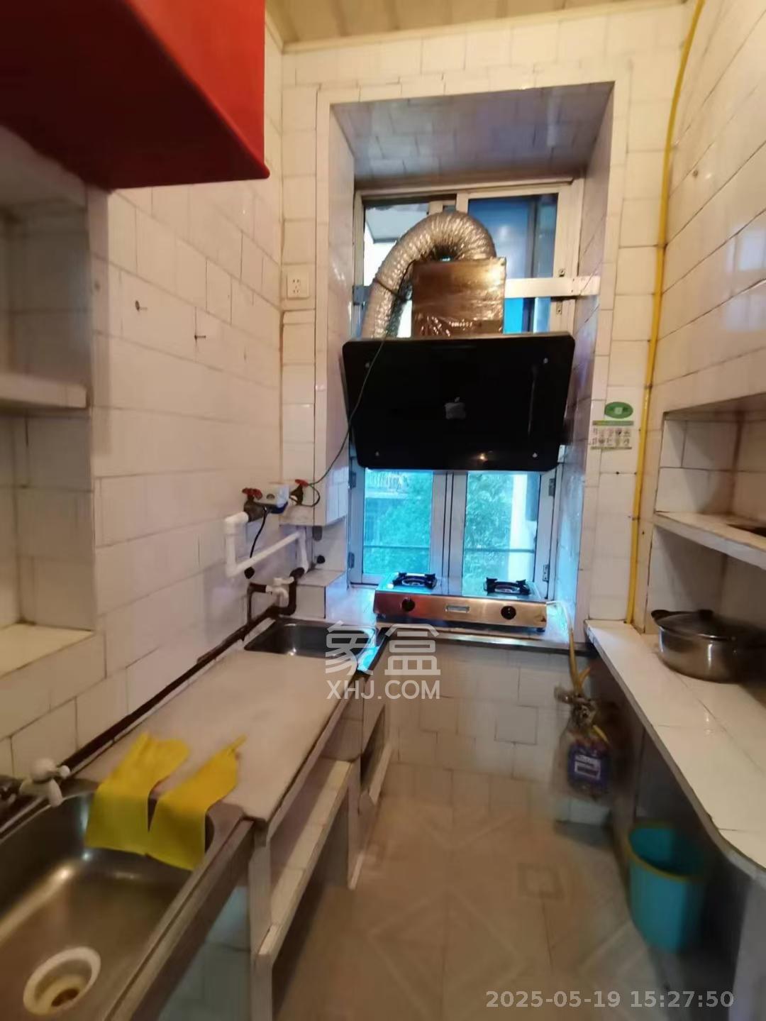 肖家坡宿舍(原湖南省机械研究所肖家坡宿舍) 3室2厅1卫 1500.0元/月 肖家坡宿舍(原湖南省机械研究所肖家坡宿舍) 3室2厅1卫 1500.0元/月室内图