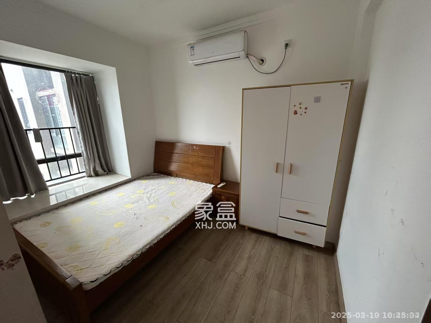 汇金城/嘉华城(二期、三期) 3室2厅2卫 2700.0元/月 汇金城/嘉华城(二期、三期) 3室2厅2卫 2700.0元/月室内图